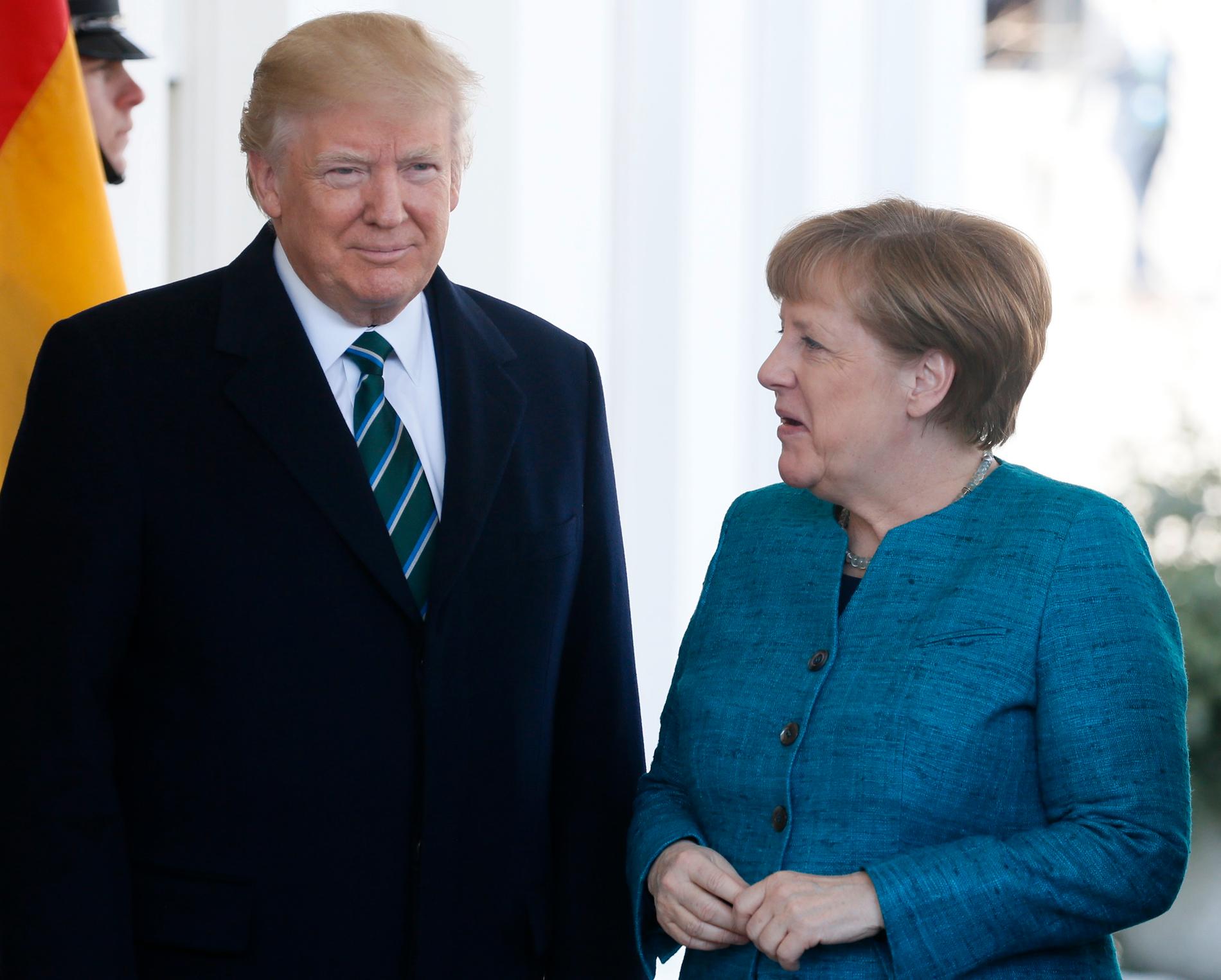 Donald Trump tog emot Angela Merkel i Vita huset på fredagen.