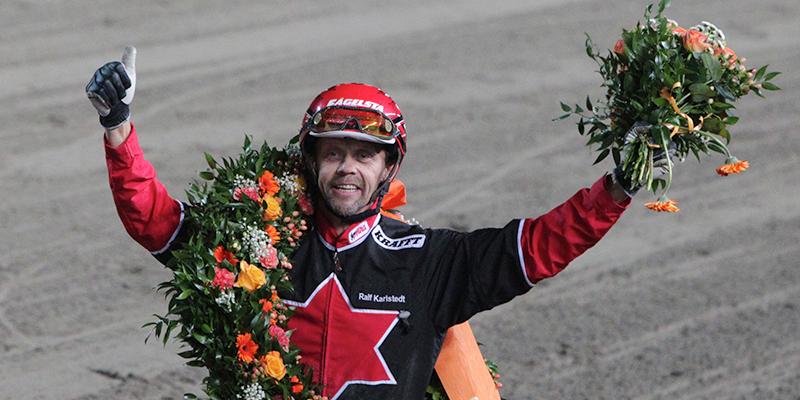 Ralf Karlstedt efter vinsten med Prince Tagg  i miljonloppet Jubileumspokalen 2011.