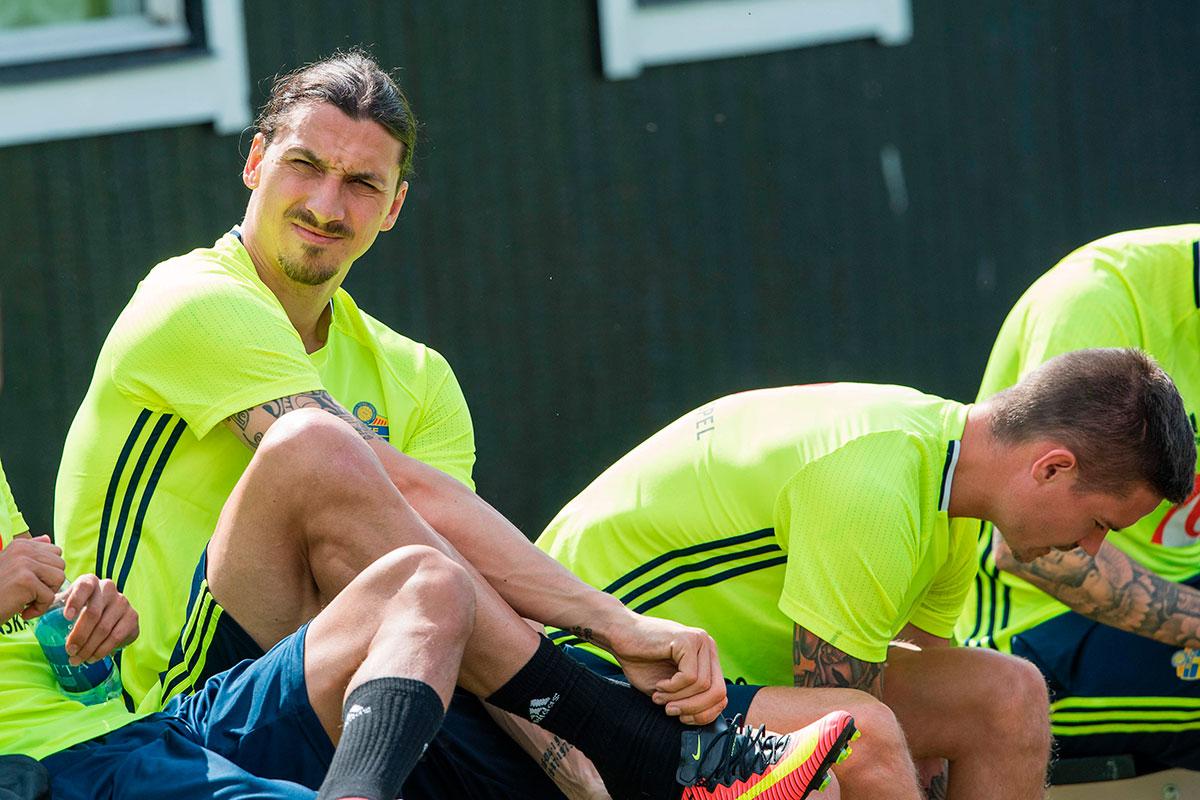 Zlatan väntas starta i genrepet mot Wales på söndag.