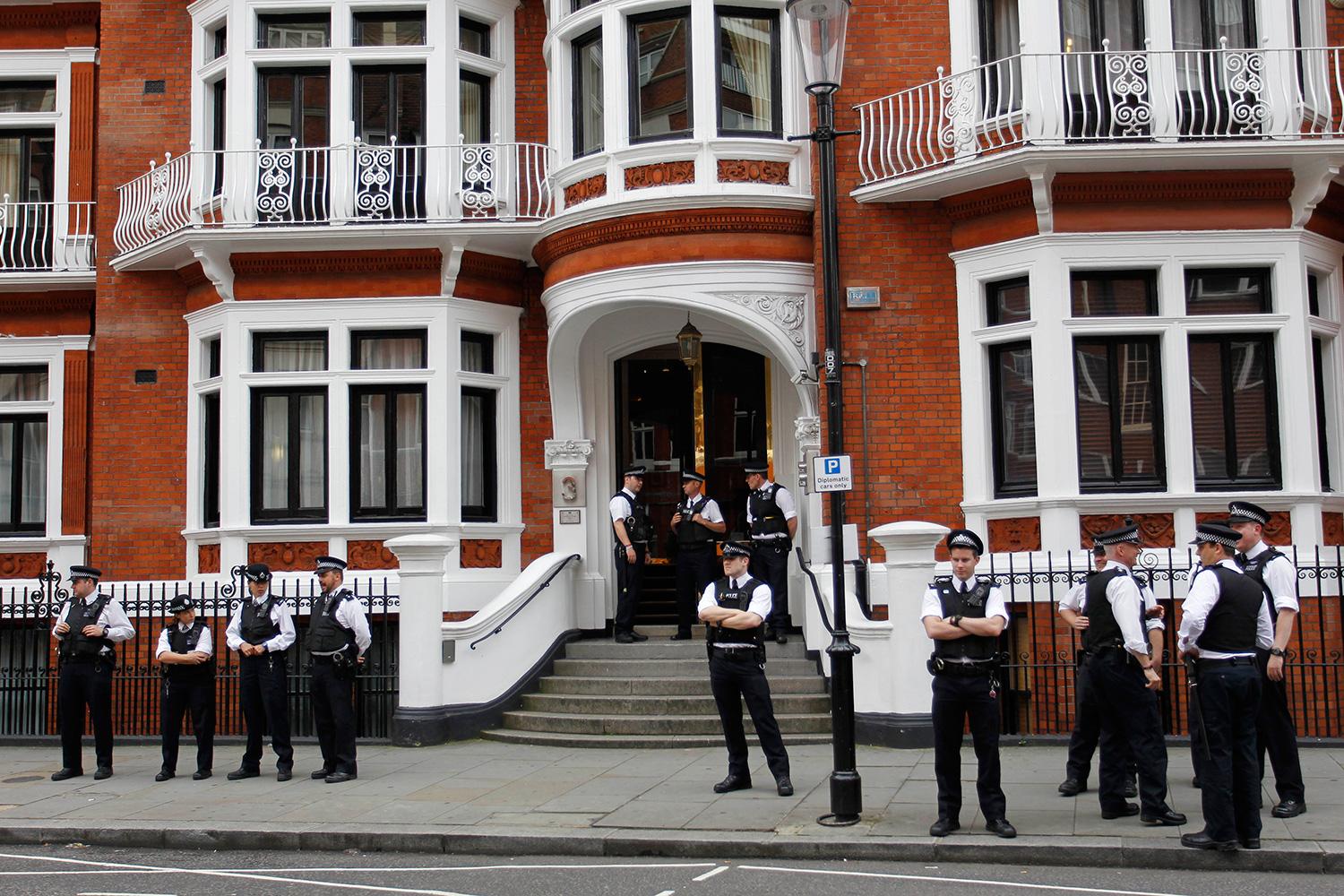 Ecuadors ambassadbyggnad i London där Julian Assange befinner sig.