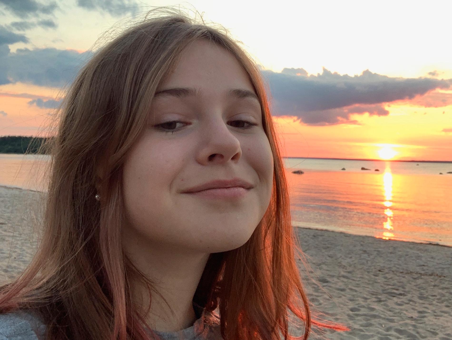 Molly Gnospelius i Falun blev bara 14 år gammal. Bilden är tagen i Rullsand, som ligger där Dalälven möter Östersjön.