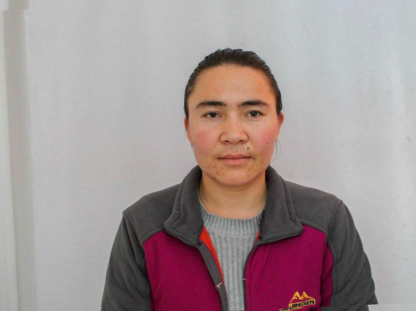 Azatgul Abdukerim, 28. Internerad i kinesiskt omskolningsläger.