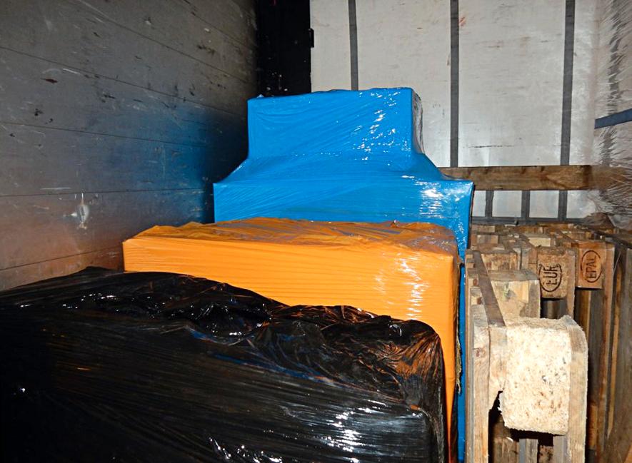 Narkotika för 90 miljoner kronor hittades i en lastbild som stoppades vid Öresundsbron.