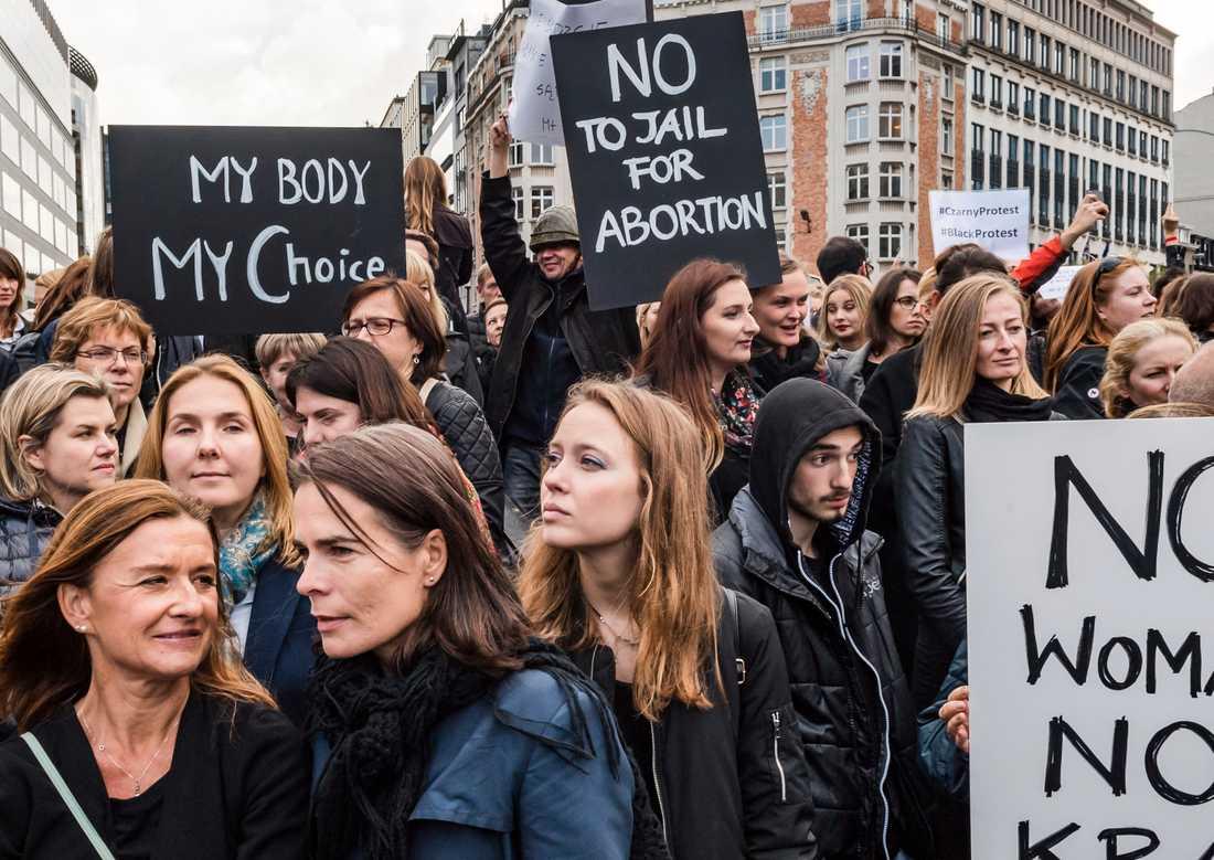 Demonstrationer mot skärpt abortlag i oktober 2016.