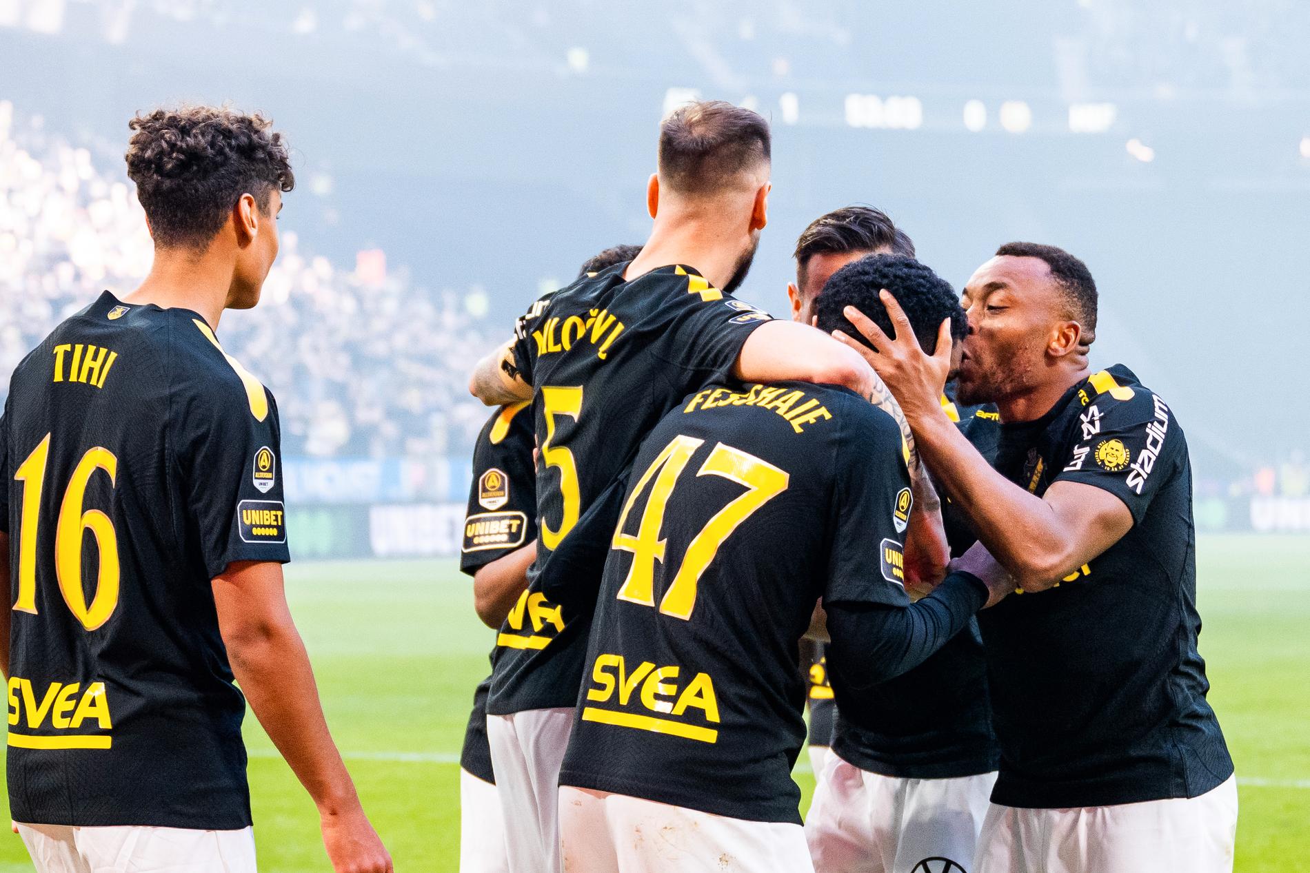 AIK vann derbyt mot Hammarby med 2–0.