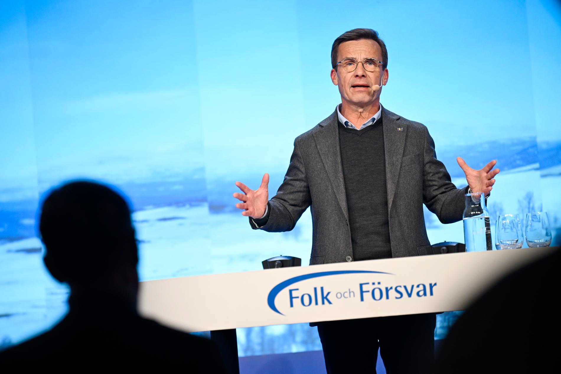 Statsminister Ulf Kristersson under sitt tal på Folk och försvars rikskonferens.