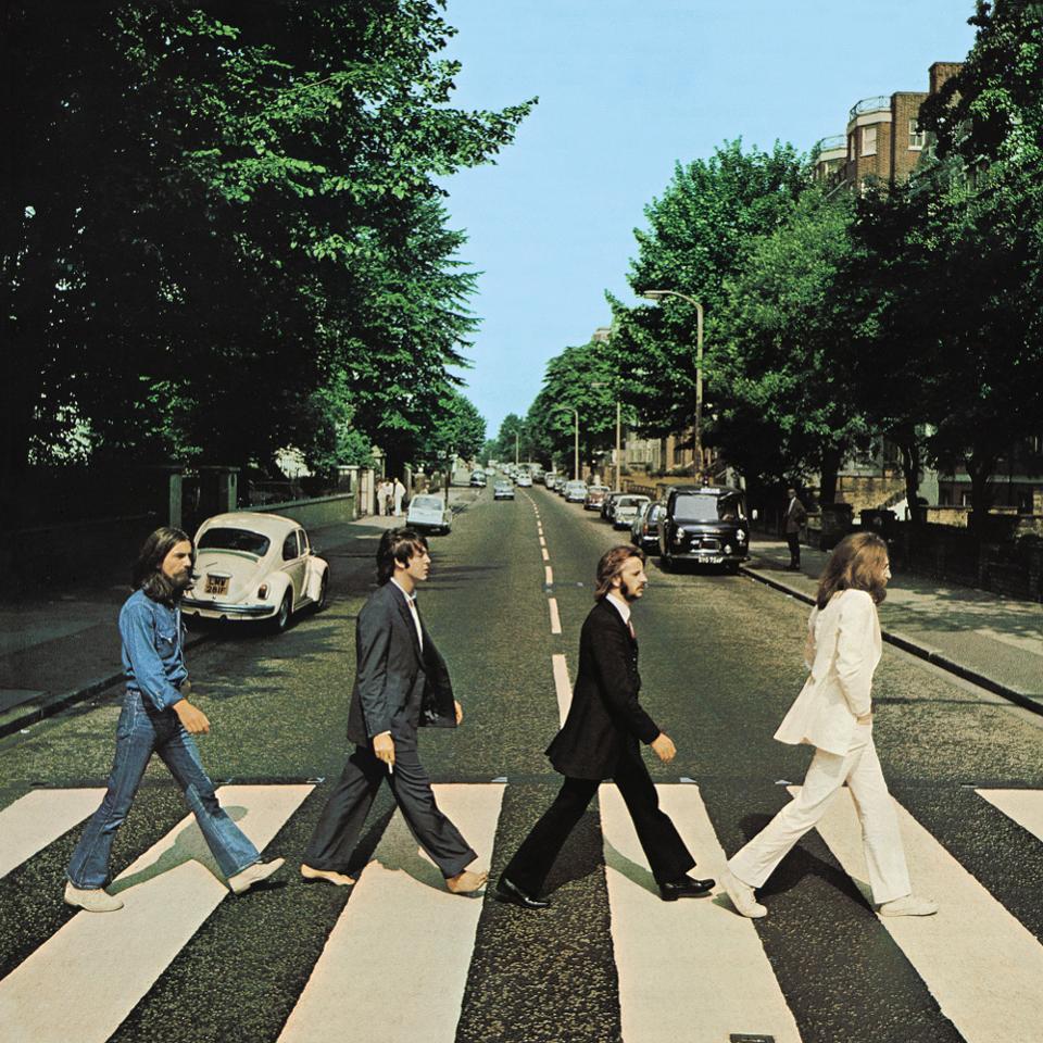 Abbey Road med felparkerad Bubbla 