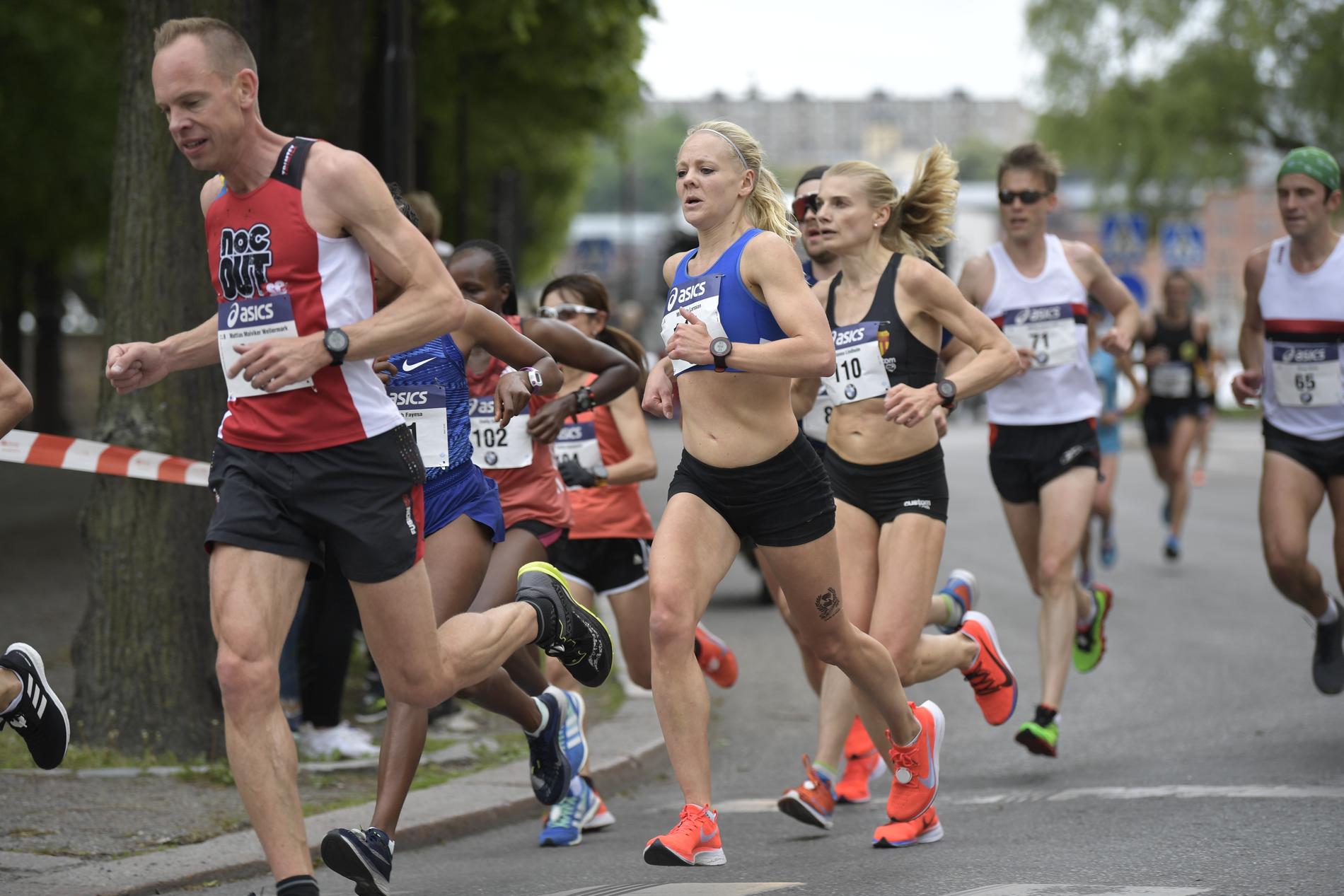 Stockholm Marathon är ett av motionsloppen som planeras att genomföras i höst men har flyttats på grund av coronapandemin. Arkivbild.