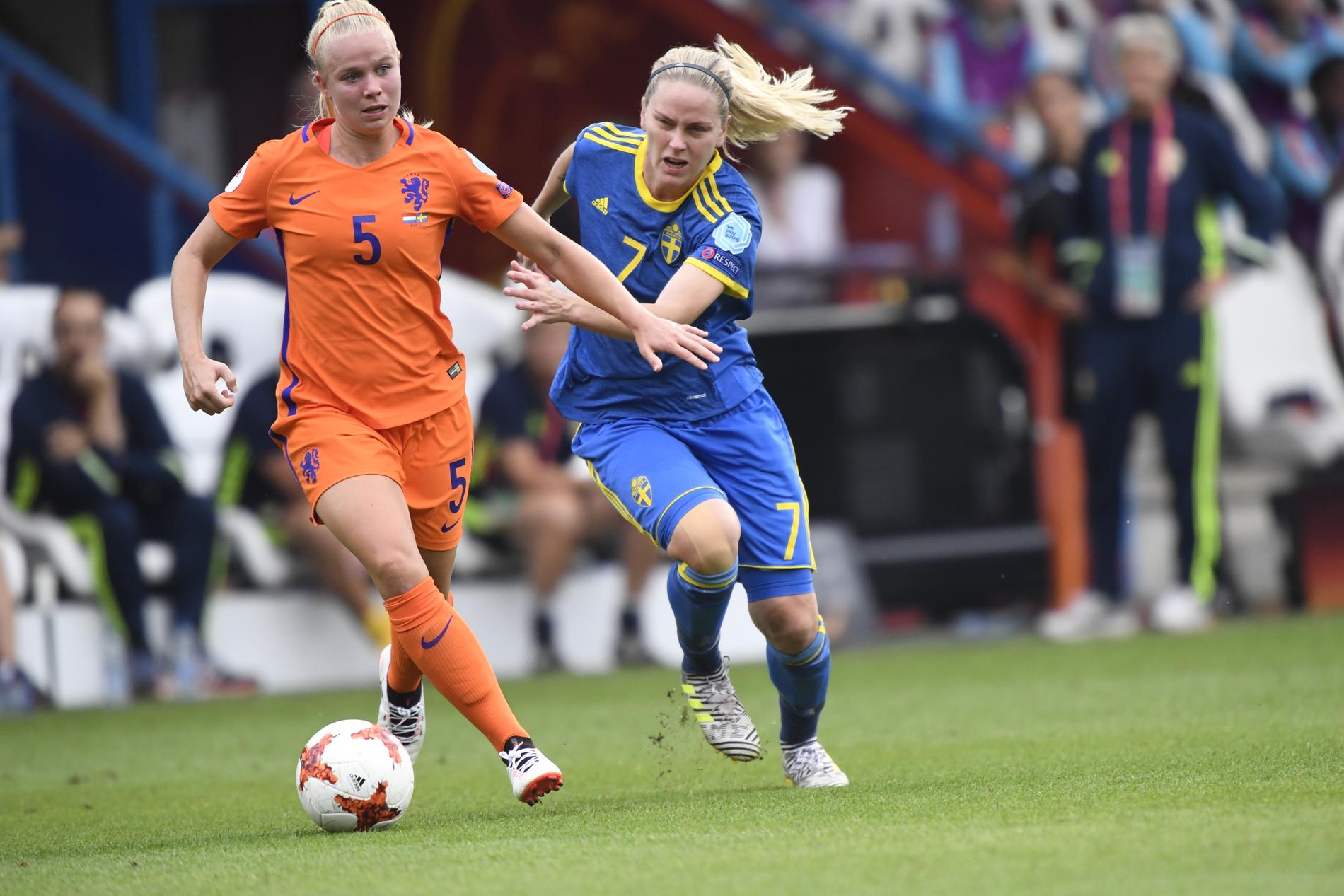 Dahlkvist i EM-kvartsfinalen mot Holland 2017. Nu är målet att jobba sig tillbaka till en plats i landslaget till VM i Frankrike nästa år.