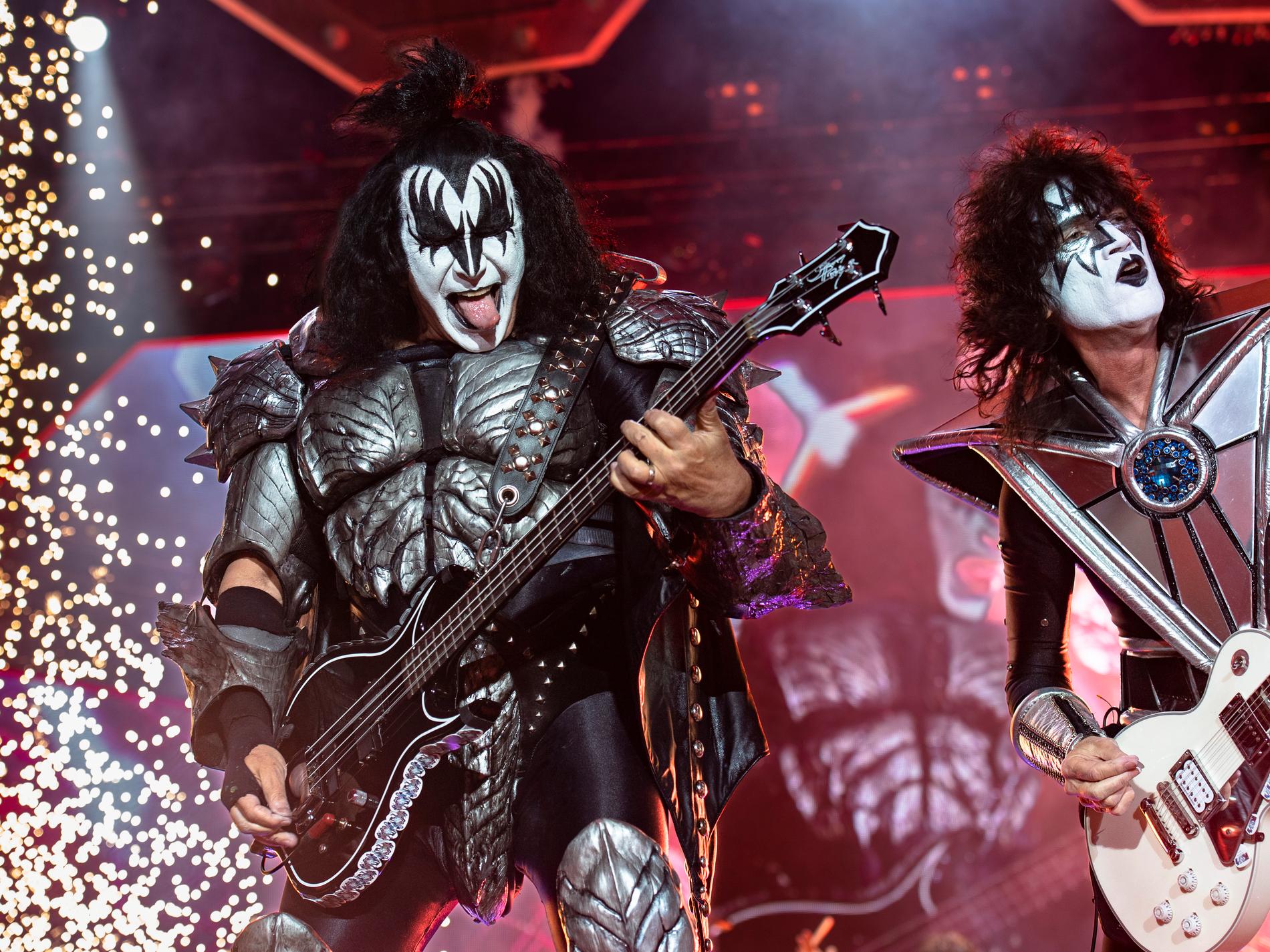 Hårdrocksgruppen Kiss uppträder på Tele2 Arena i Stockholm.