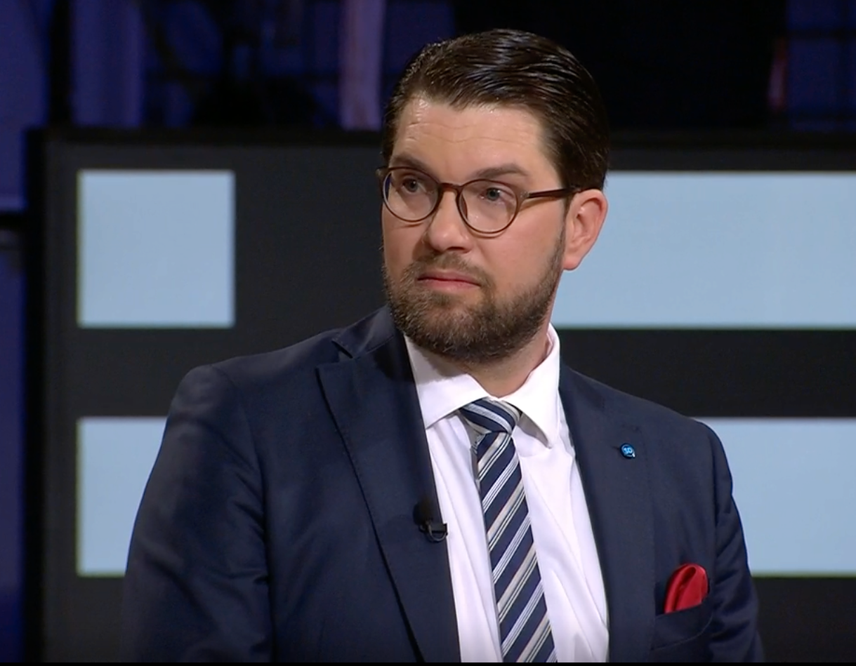 Jimmie Åkesson blev hårt kritiserad av Lööf i debatten om våld mot kvinnor. 