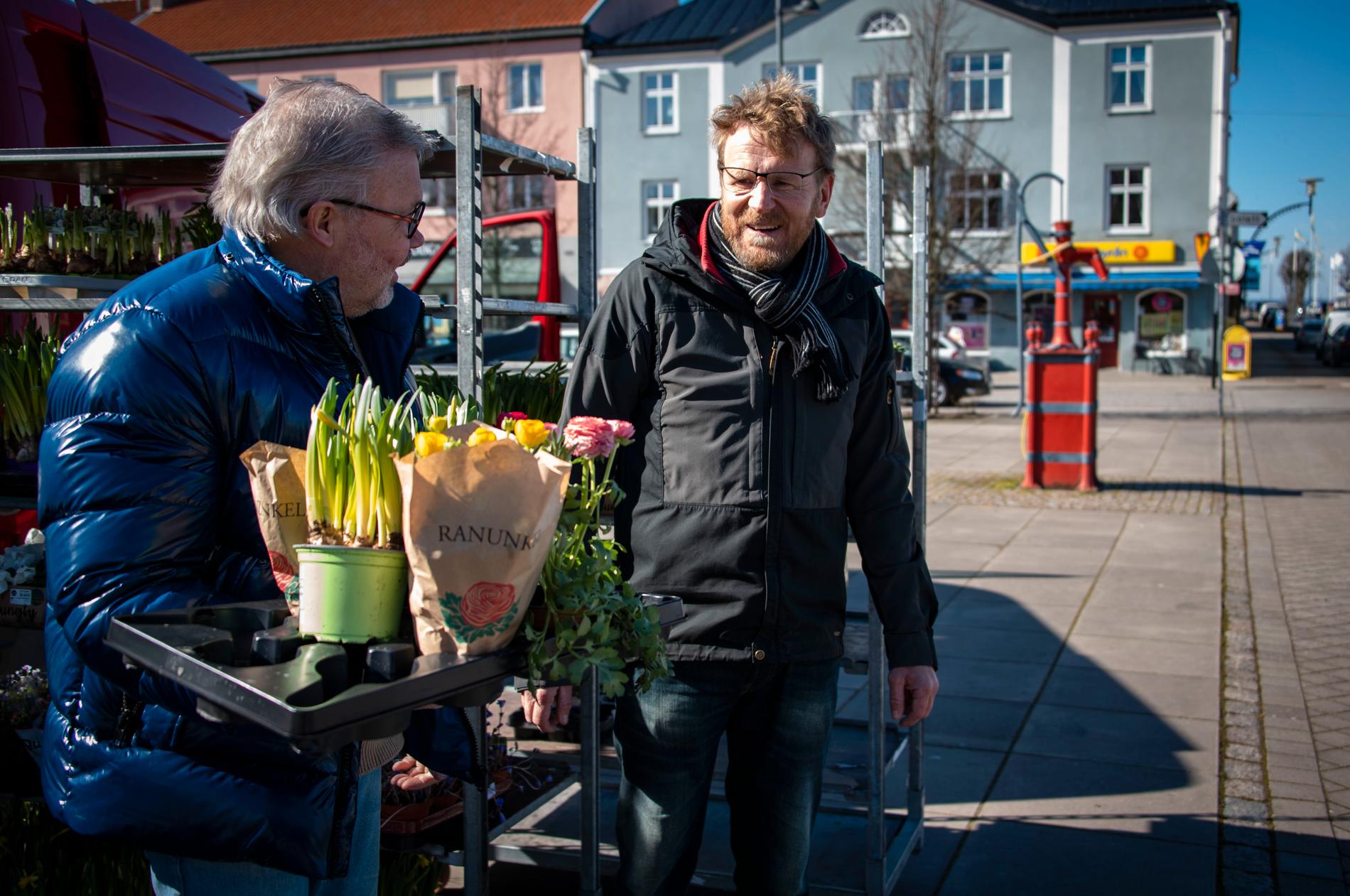 Torghandlaren Pelle Hermansson, Bomans blommor, i Borgholm.
