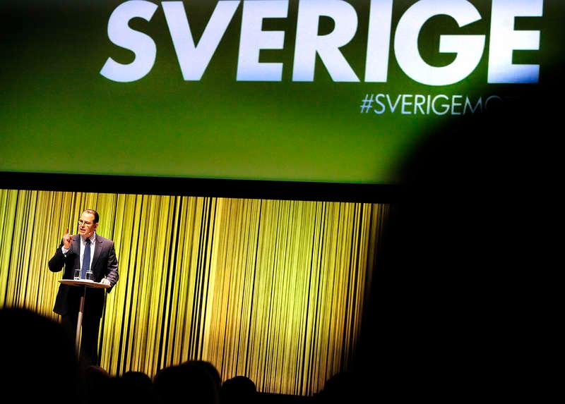 Står emot. Enligt Anders Borg finns det inte utrymme för satsningar på a-kassan. Men en tredjedel av de 116 moderater som Aftonbladet pratat med håller inte med finansministern.