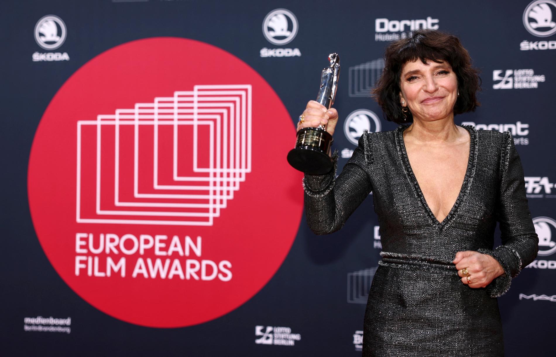 Danska Susanne Bier tilldelades årets hederspris vid European Film Awards under den senaste galan, som ägde rum i den 11 december i år. Arkivbild.