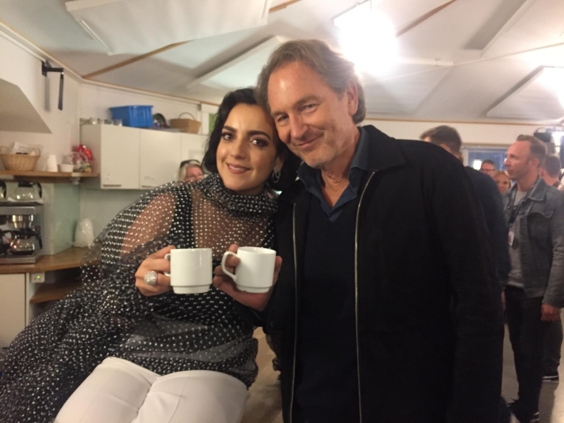 Shima Niavarani fick sin kopp kaffe med Tomas Ledin