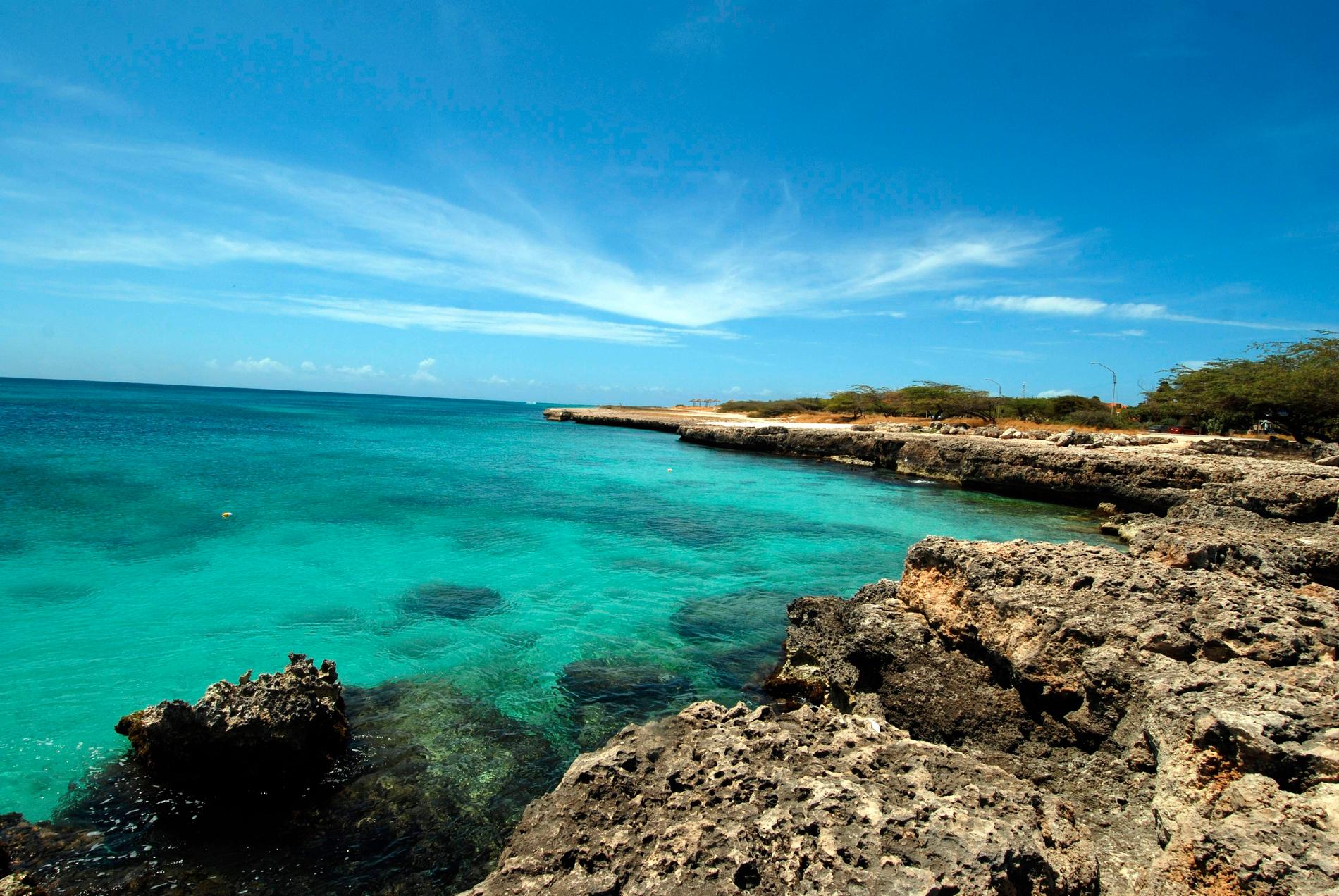 Aruba inför förbud mot engångsartiklar i plast för att skydda miljön.