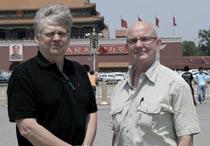 Aftonbladets Urban Andersson och Peter Kadhammar i Peking.