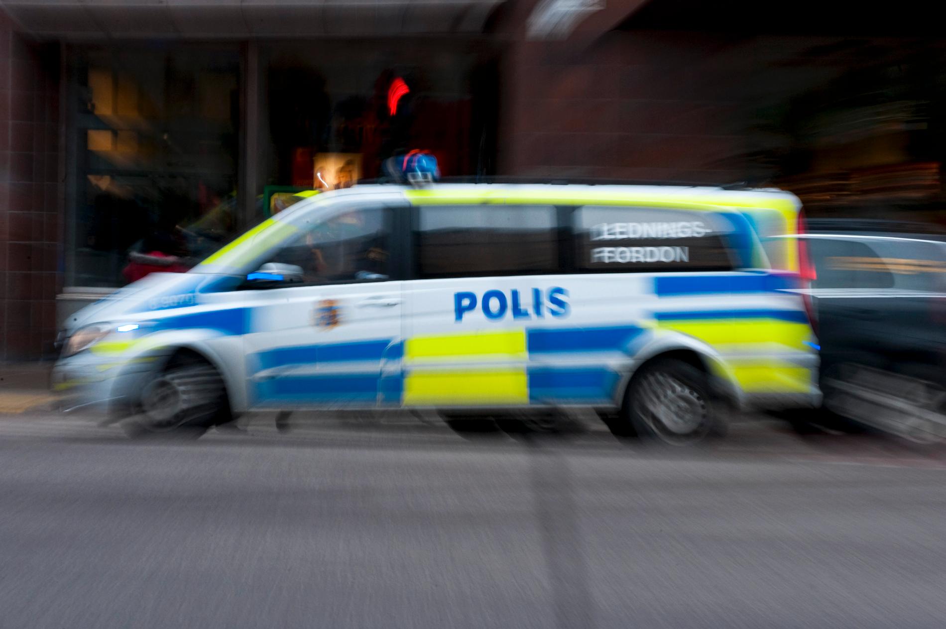 Polisen slog till mot en butik i västra Värmland och slutresultatet är att tolv personer nu är misstänkta för narkotikabrott. Arkivbild.