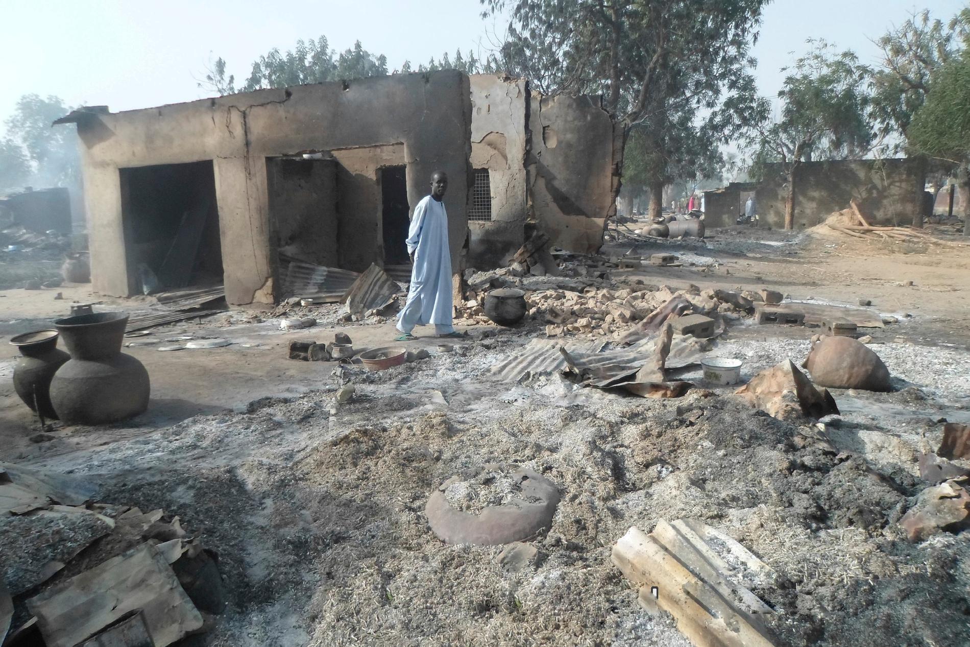 Förödelse efter ett tidigare Boko Haram-dåd i närheten av Maiduguri. Arkivbild.