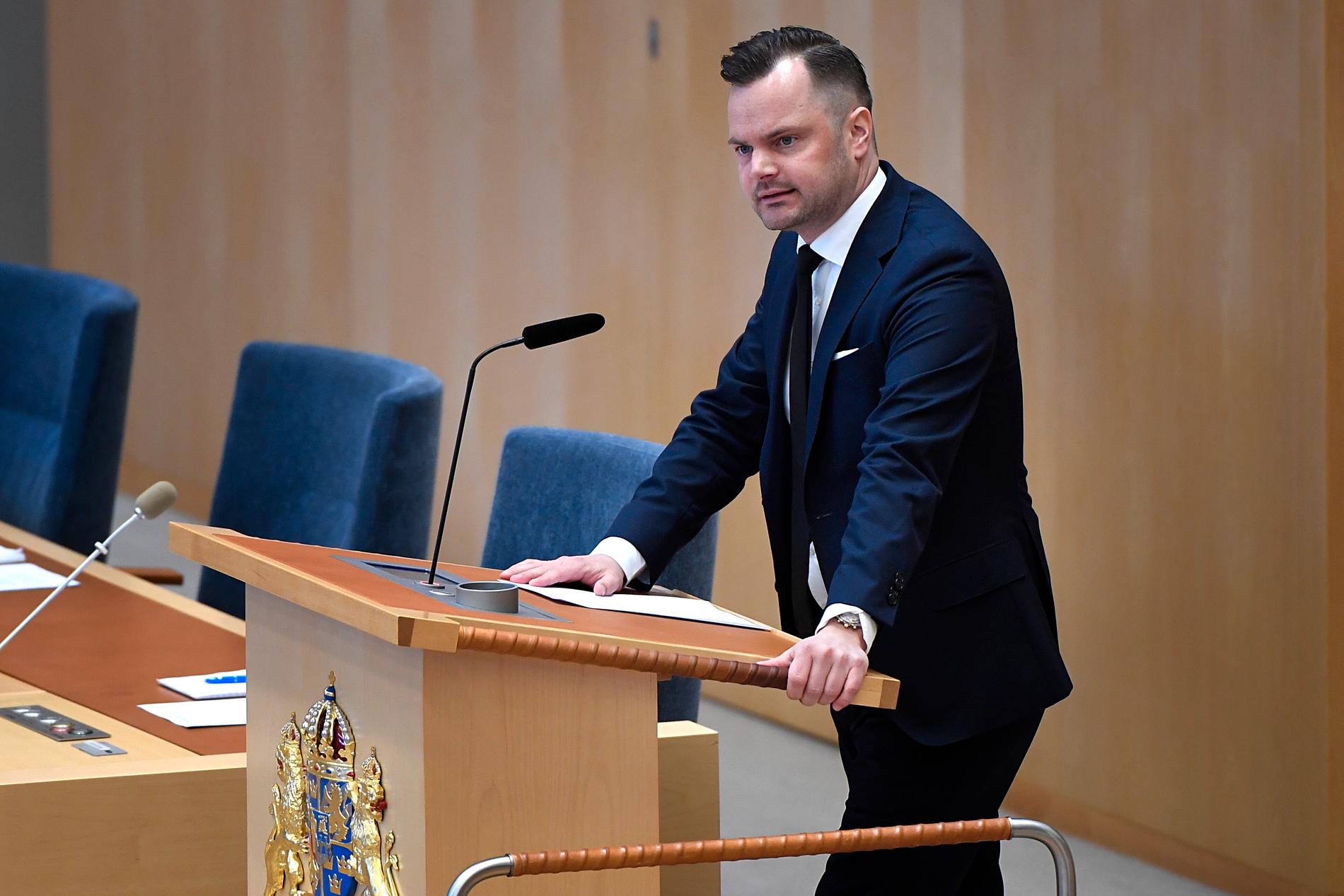 Adam Marttinen, Sverigedemokraternas rättspolitiska talesperson.