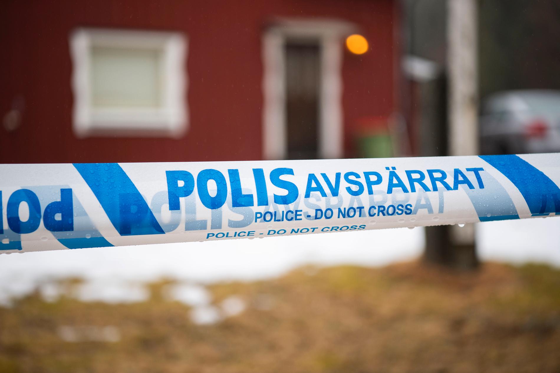 Polisavspärrning vid 57-åringens hem i västra Värmland.