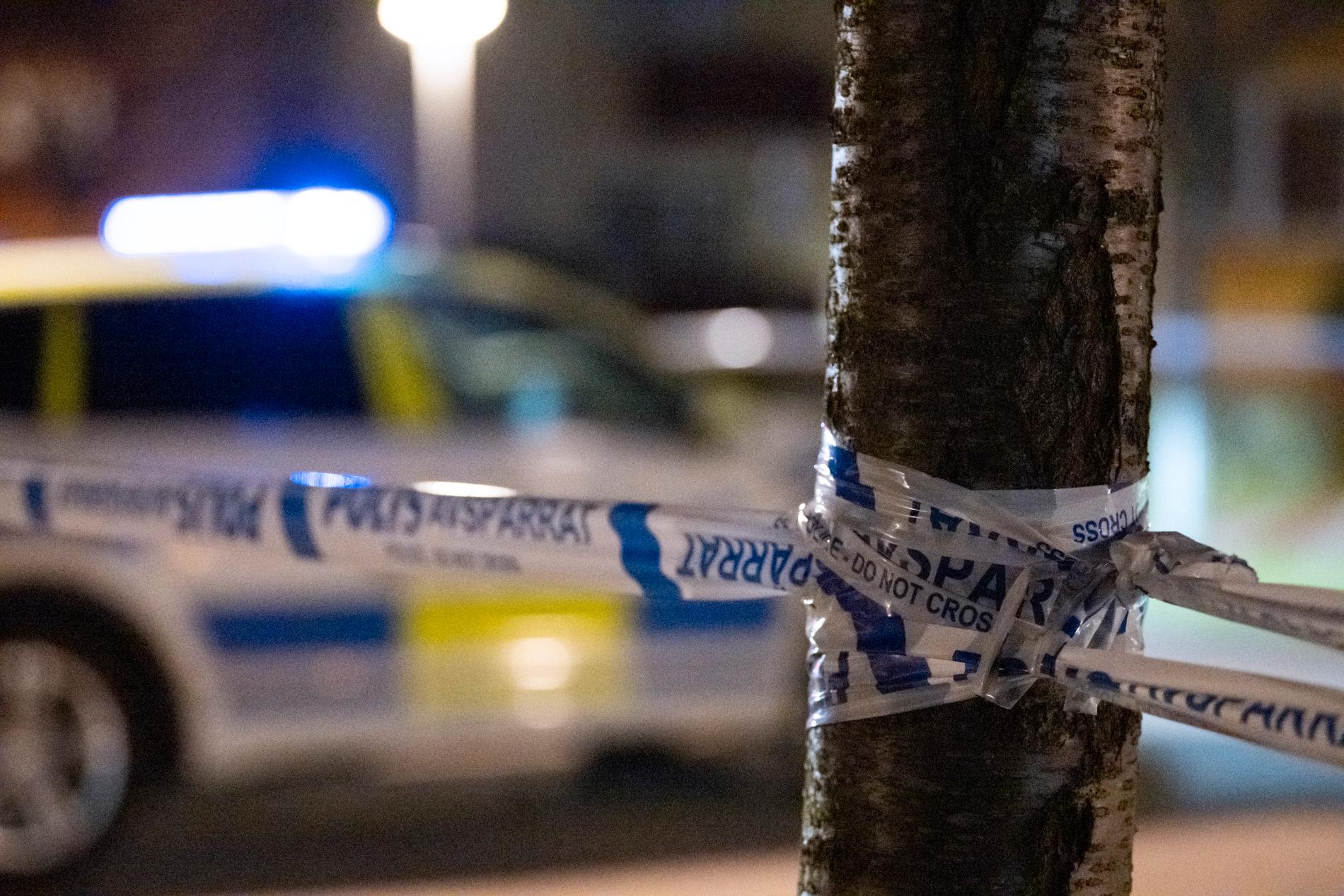 En man sköts i nacken i Järfälla under natten till måndagen. Arkivbild.