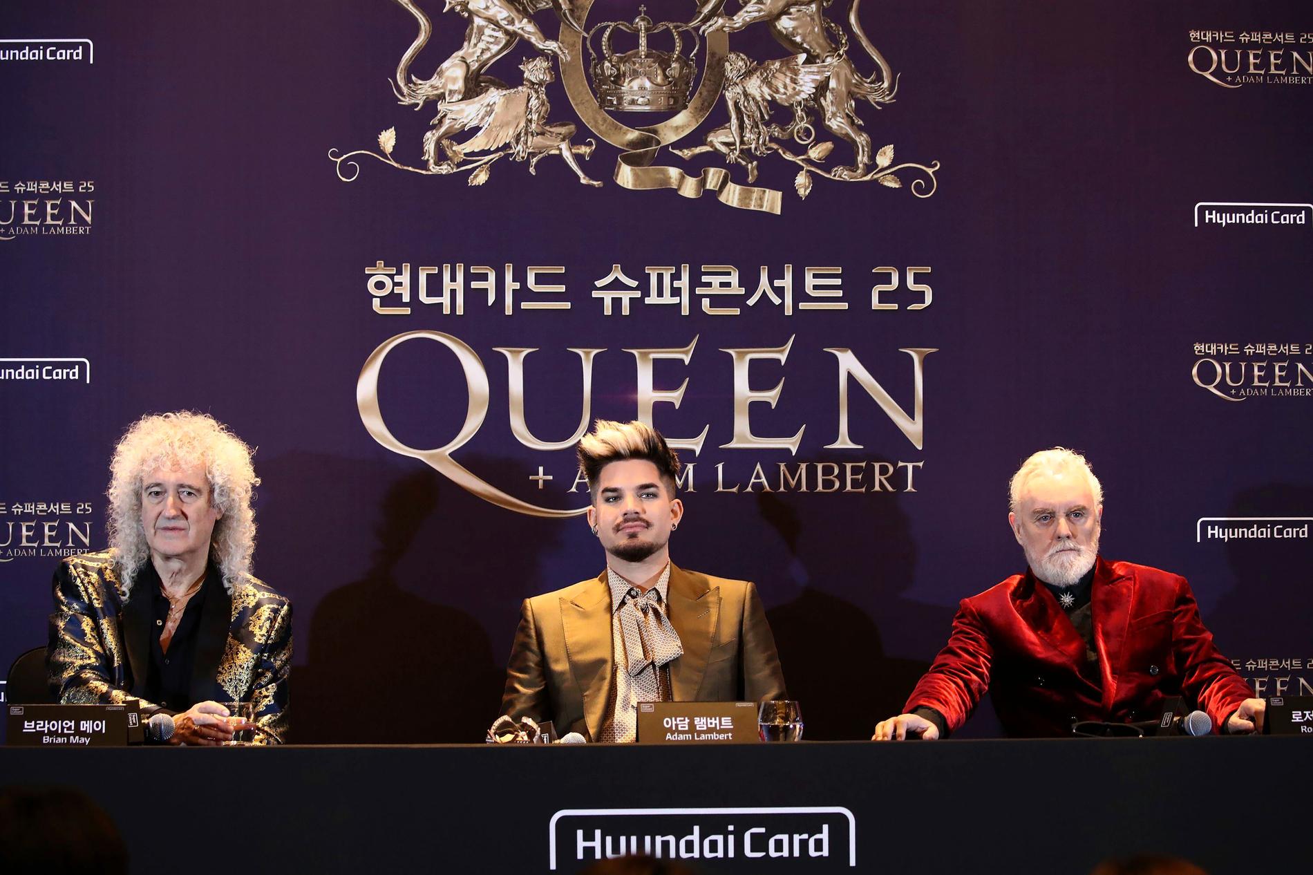 Queen (Brian May, Adam Lambert och Roger Taylor) spelar för den brittiska drottningen i sommar. Arkivbild.