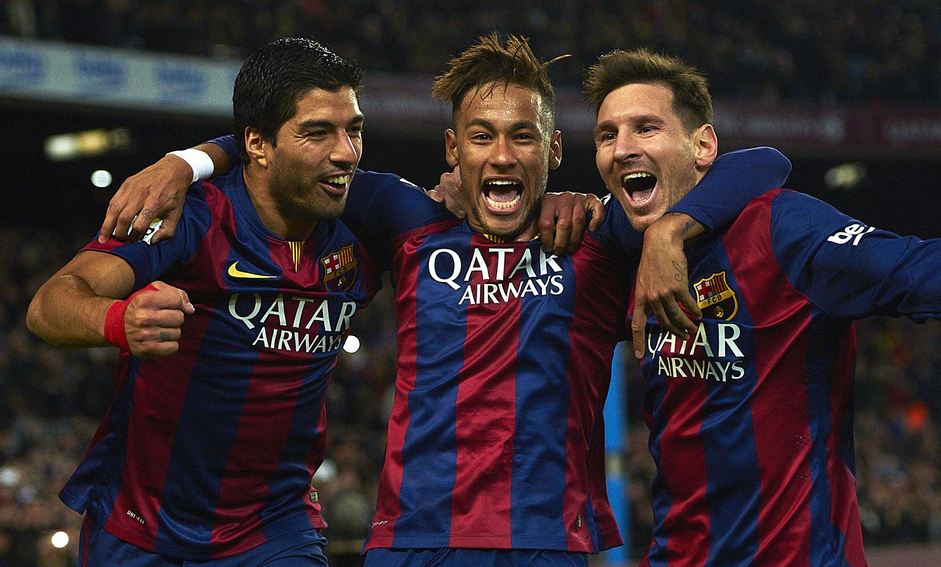 Suarez, Neymar och Messi firar tillsammans