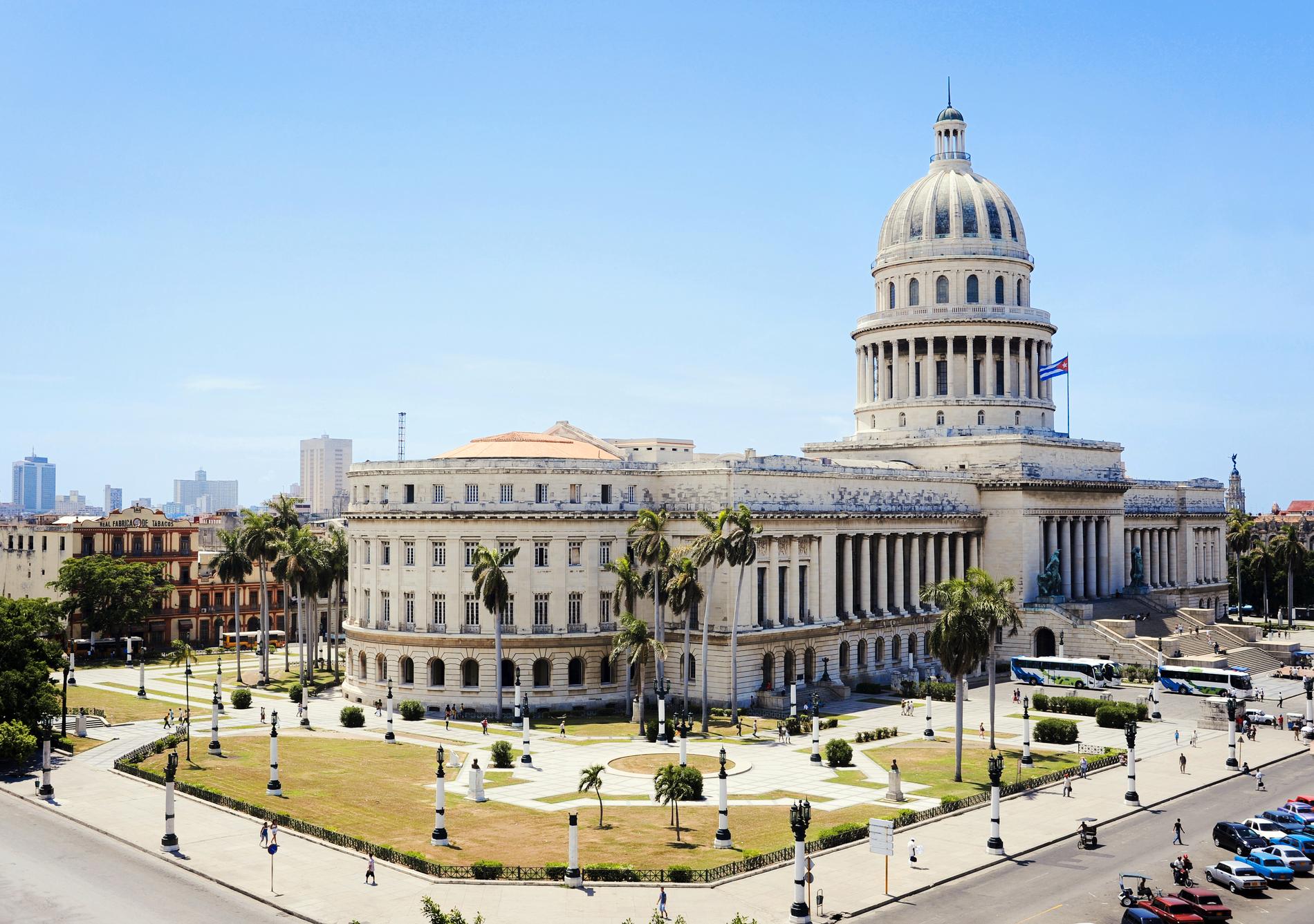 Capitolio Nacional kallas även för El Capitolio. 