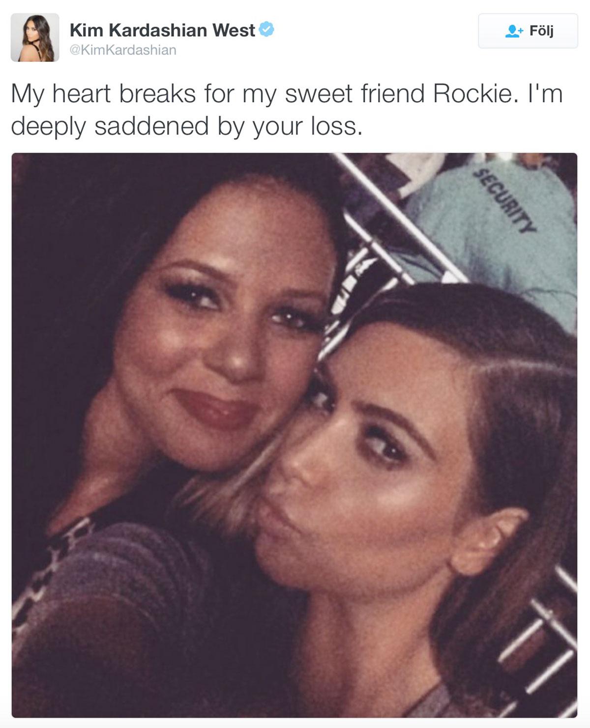 I sin miniblogg skickar Kim Kardashian även en hälsning till Wills fru Racquel.