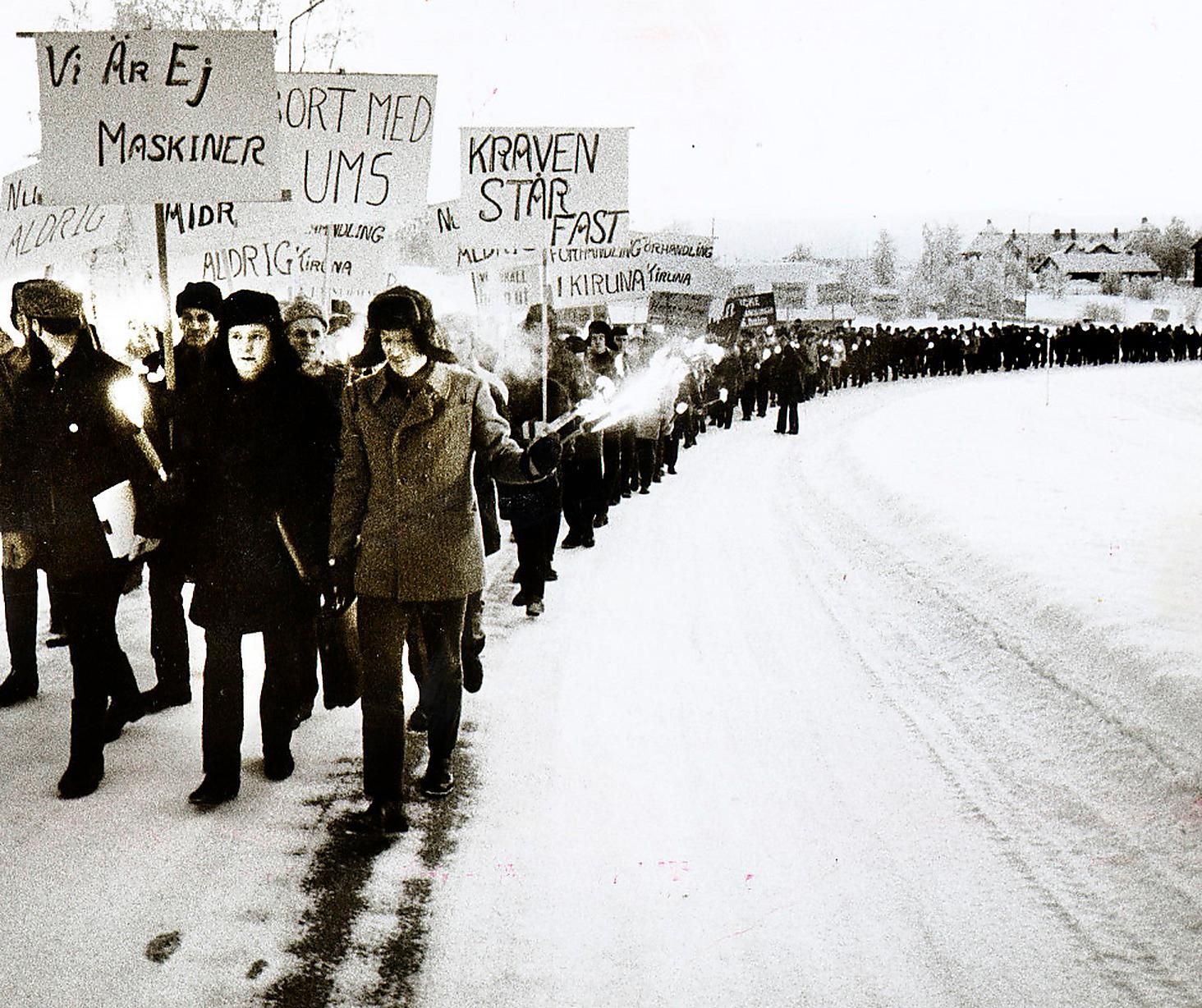 Gruvstrejk i Kiruna 1969. Arbetarrörelsens styrka skrämde en gång kapitalet och den politiska liberalismen till samförstånd, menar Göran Greider: ”Kapitalet måste skrämmas en gång till!”.