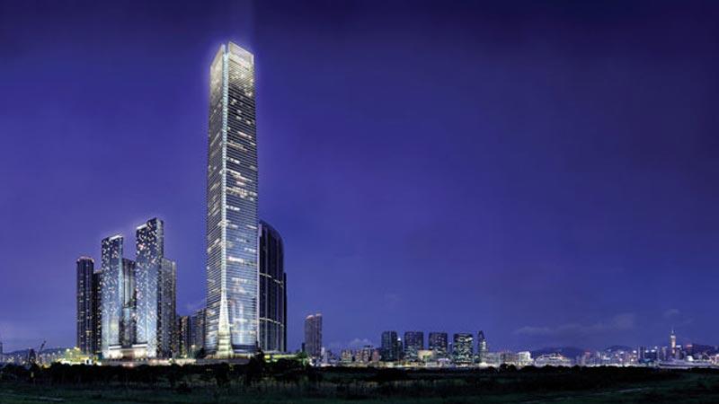 En ny stjärna har tänts i Hongkong – Internation commerce centre närmare 500 meter höga skrapa, där hotellet Ritz-Carlton ligger.
