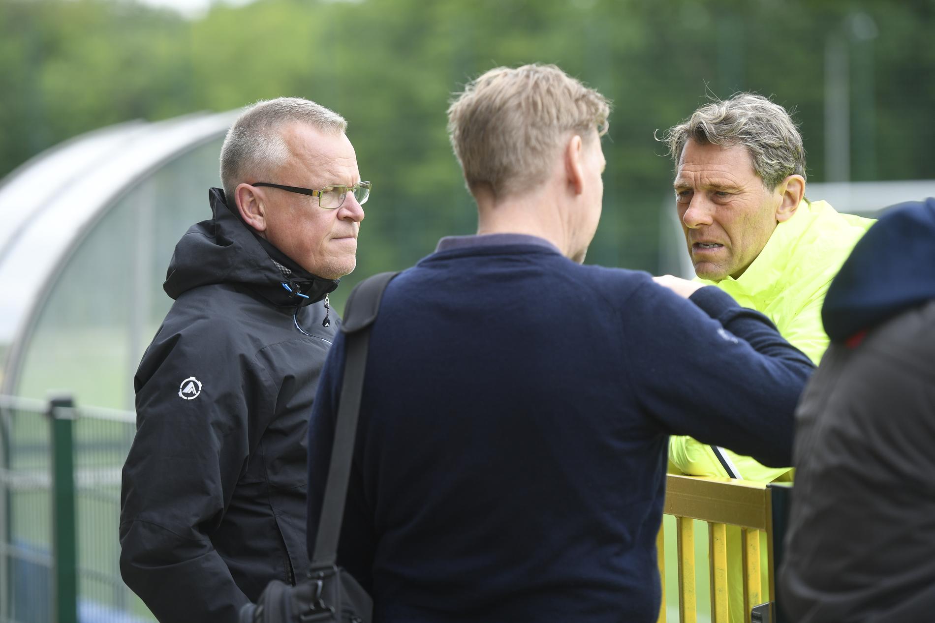 Förbundskapten Janne Andersson på plats på U21-landslagets träning och passade på att ta en pratstund med Håkan Ericson.