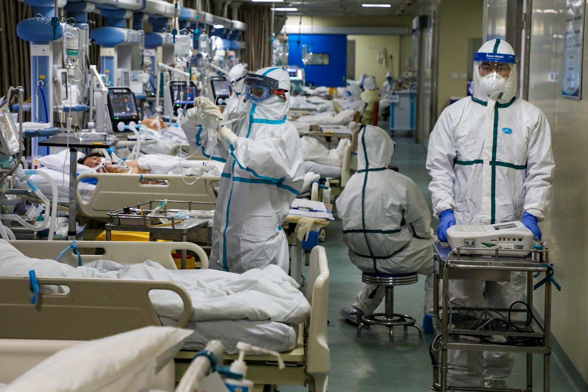 patienter vårdas för coronaviruset i Wuhan, Kina.