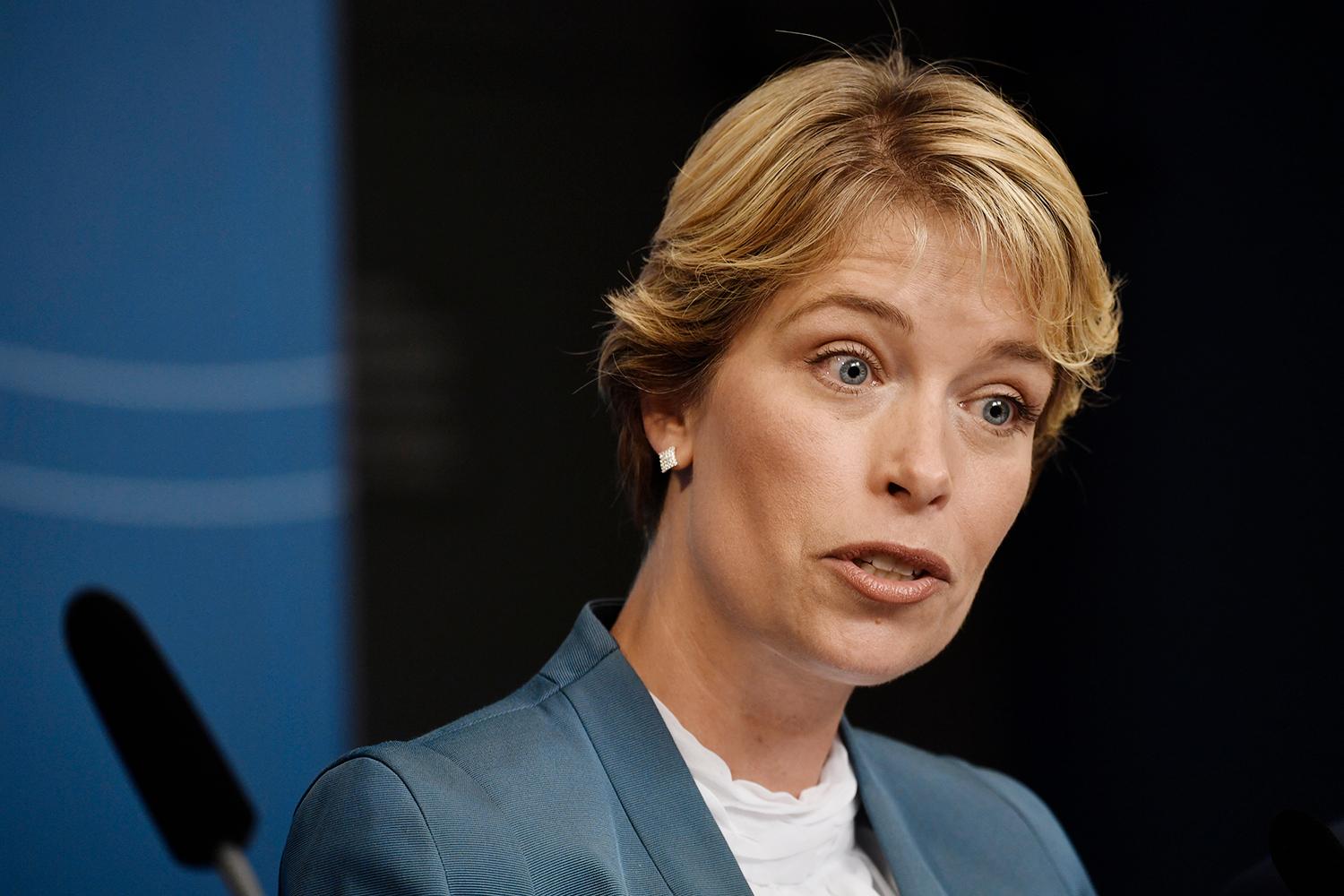 Annika Strandhäll får utökat ansvar och blir socialminister.
