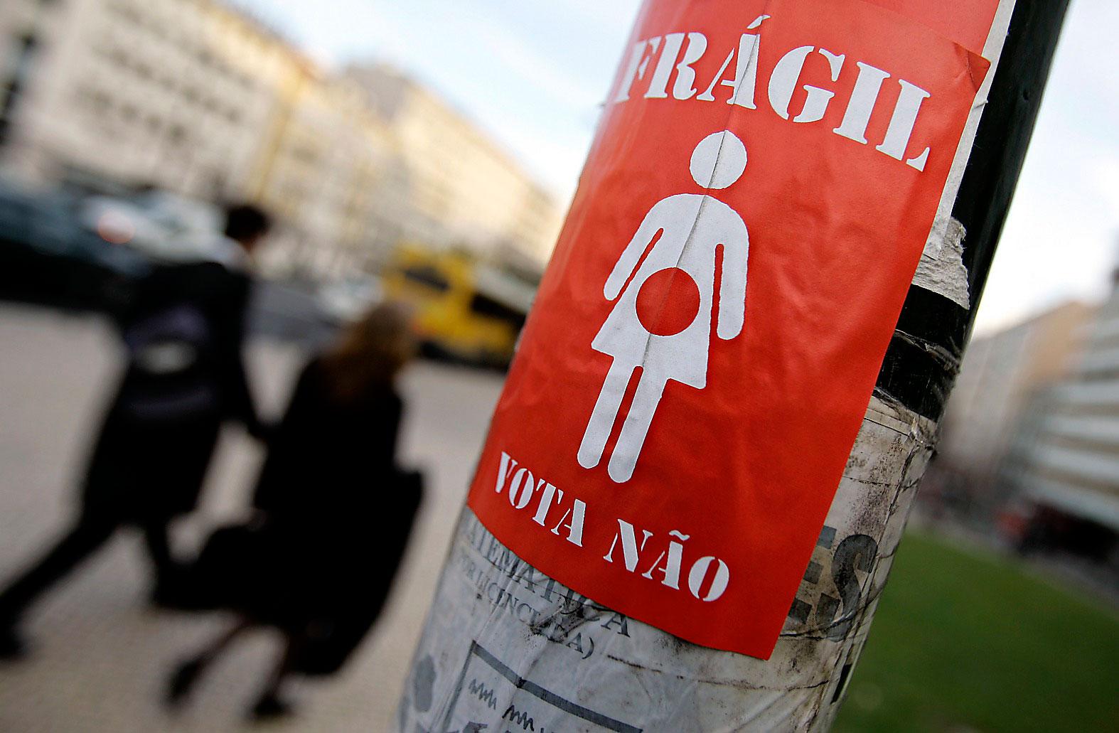 I veckaninfördes nya skärpta abortlagar i Portugal