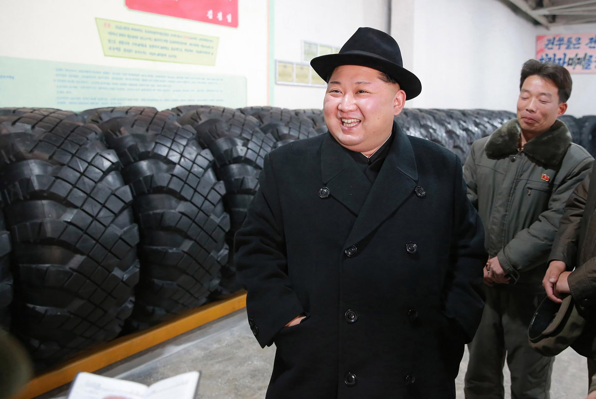 Kim Jong-Un på en bild som skickades ut i söndags.
