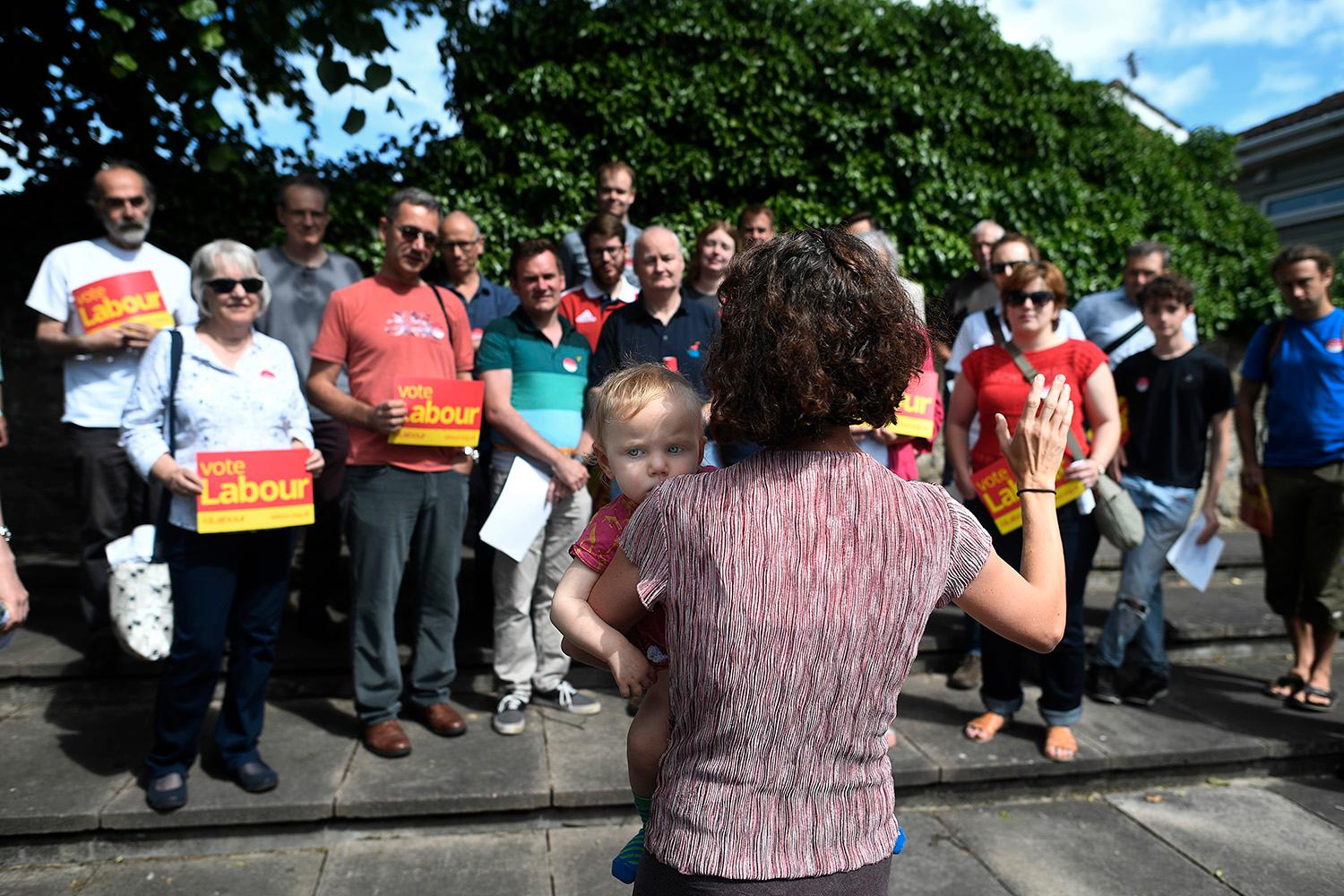 Anneliese Dodds är kandidat för Labour i Oxford East. I dag ska partiarbetarna knacka alla dörrar i förorten Headington