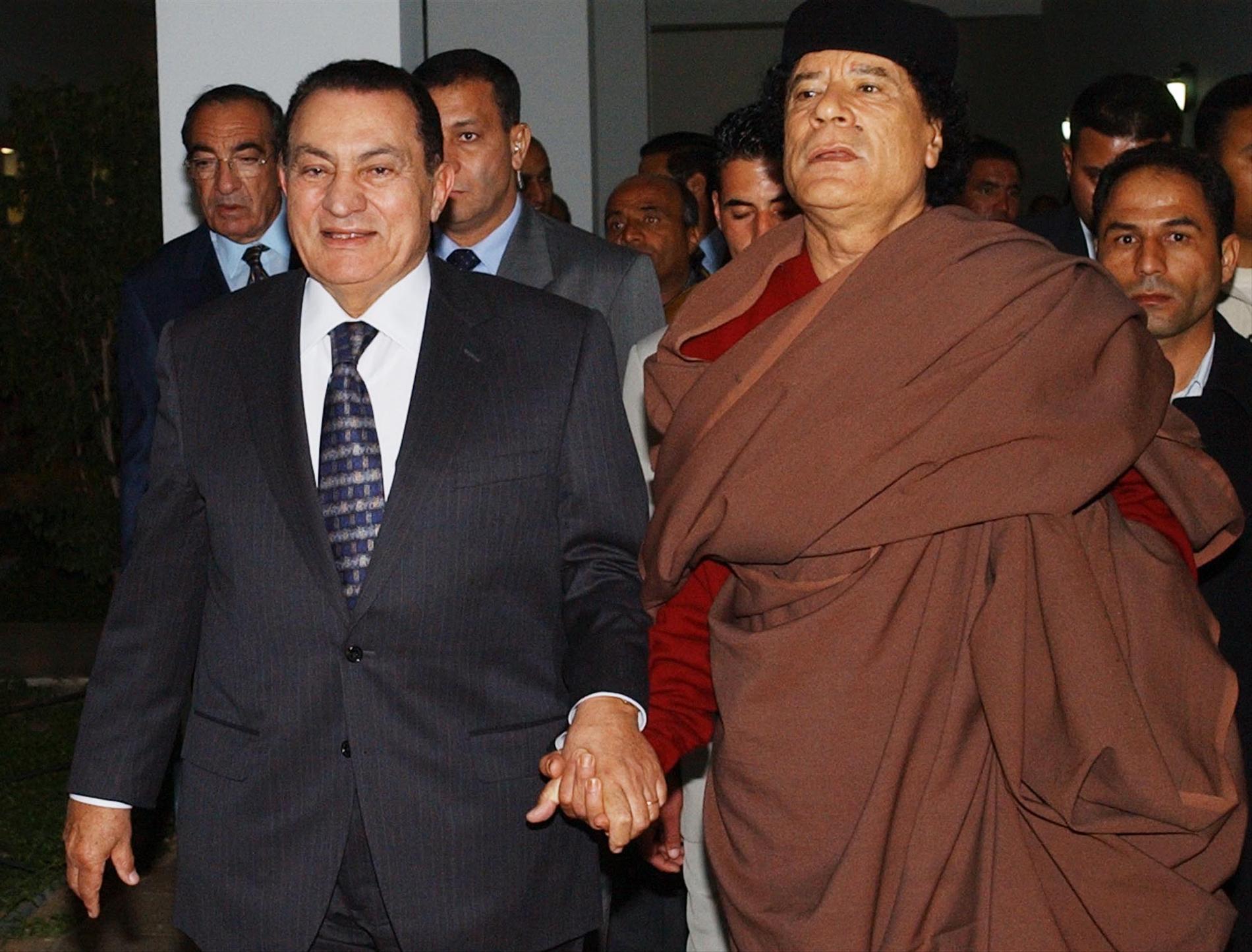 En annan världsledare som flera gånger träffat Gaddafi är Hosni Mubarak, Egyptens president.