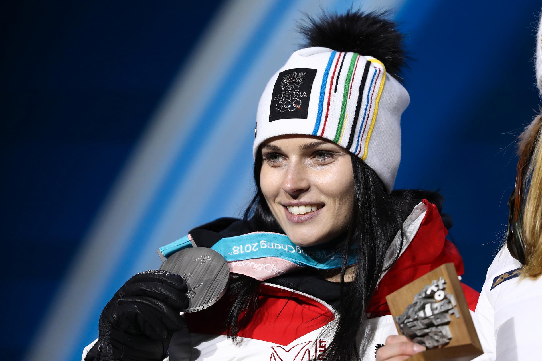 Anna Veith har ett OS-guld i super-G och två OS-silver på meritlistan.  