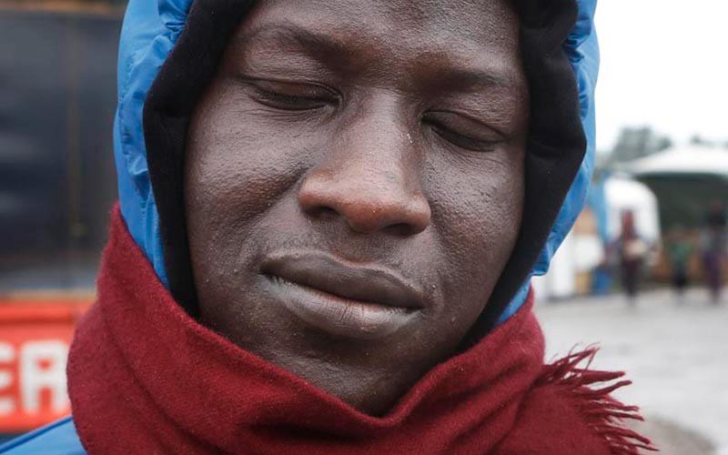 Solimah Nasor, 26, från Sudan orkar inte fly ­längre utan stannar definitivt i lägret