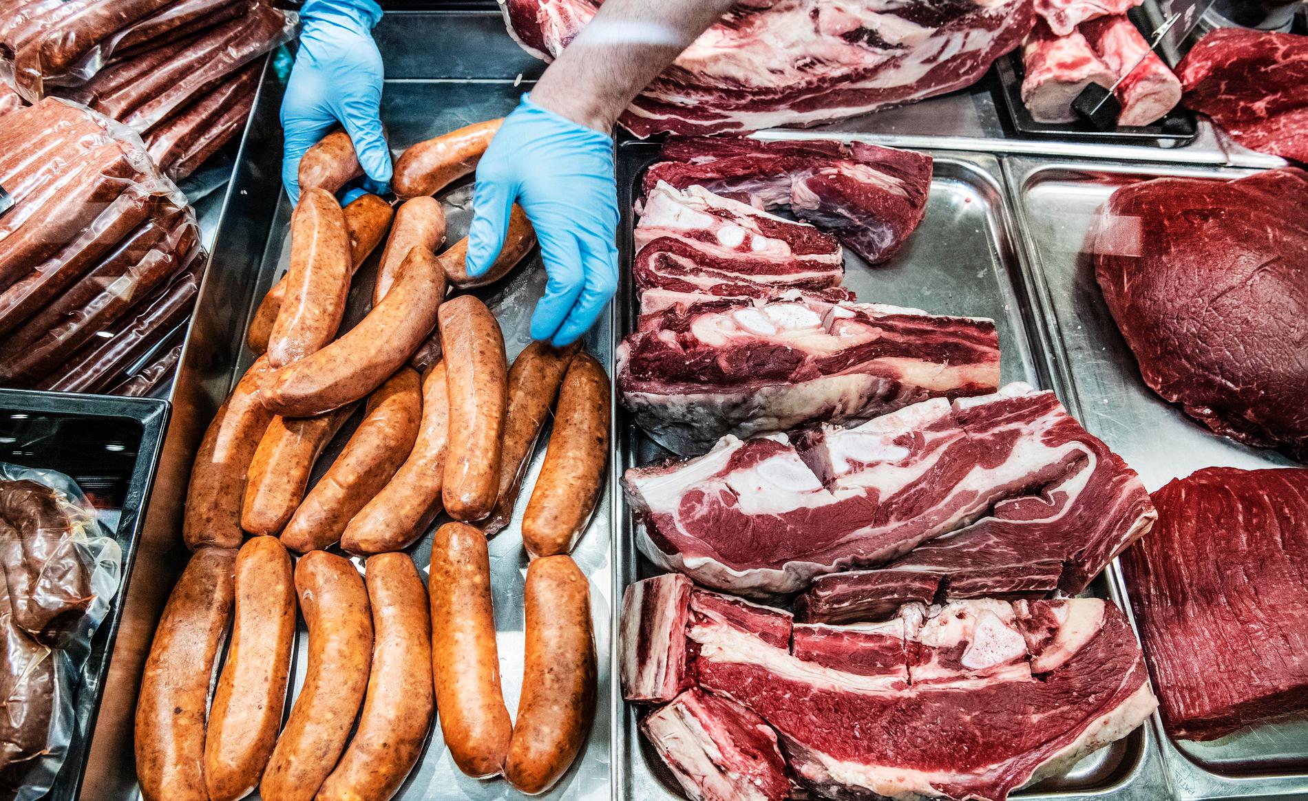 EAT-Lancet-kommissionen rekommenderar ett dagligt intag av rött kött om maximalt 28 gram per dag – en fjärdedel av svenskarnas nuvarande konsumtion. Arkivbild.