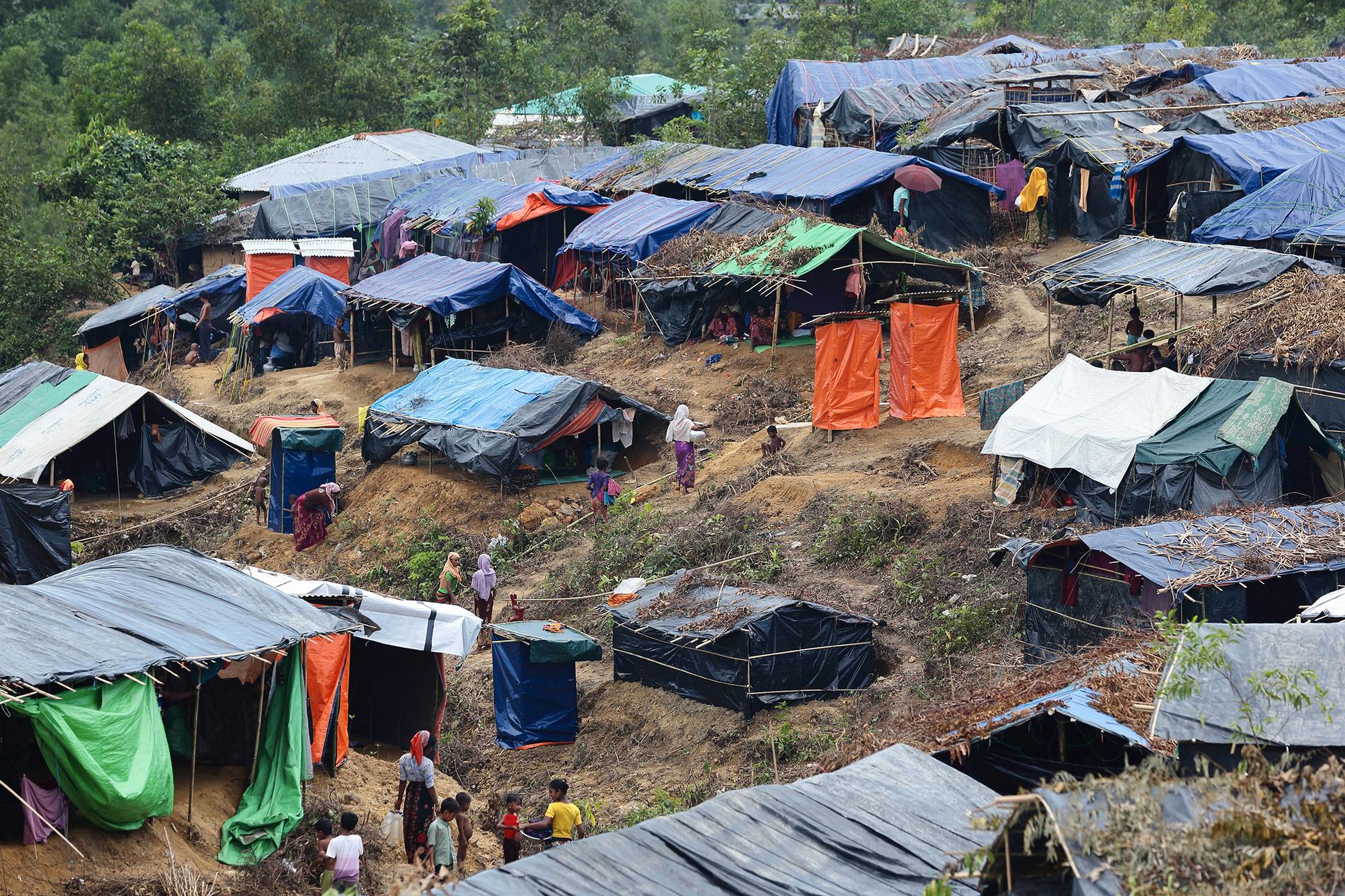 Flyktinglägret i Cox’s Bazar i Bangladesh. Mer än 430 000 rohingyer har flytt över gränsen sedan augusti i år. 