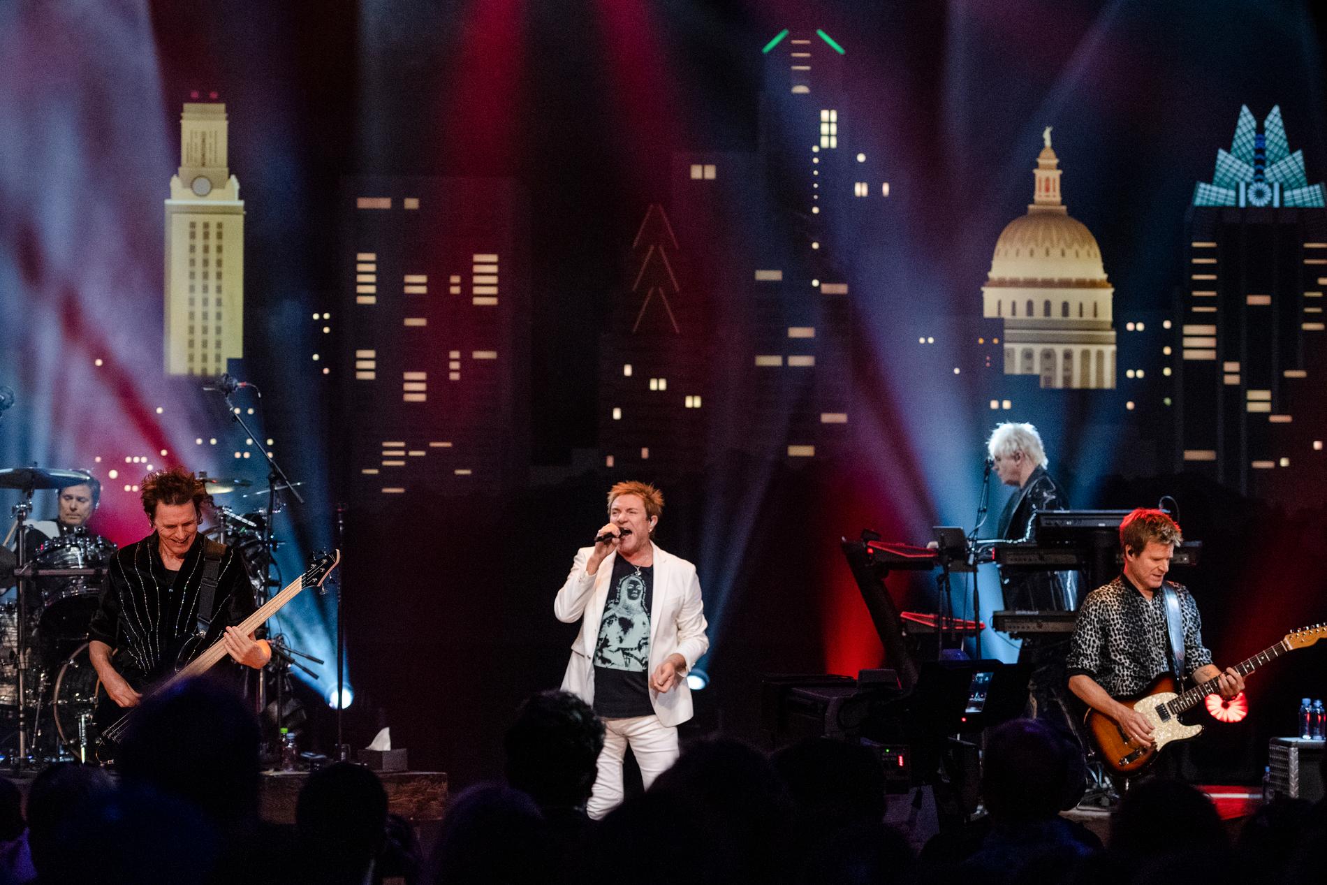 Duran Durans Roger Taylor, längst till vänster, John Taylor, Simon Le Bon, Nick Rhodes och Andy Taylor under ett framträdande i Austin i USA 2021.
