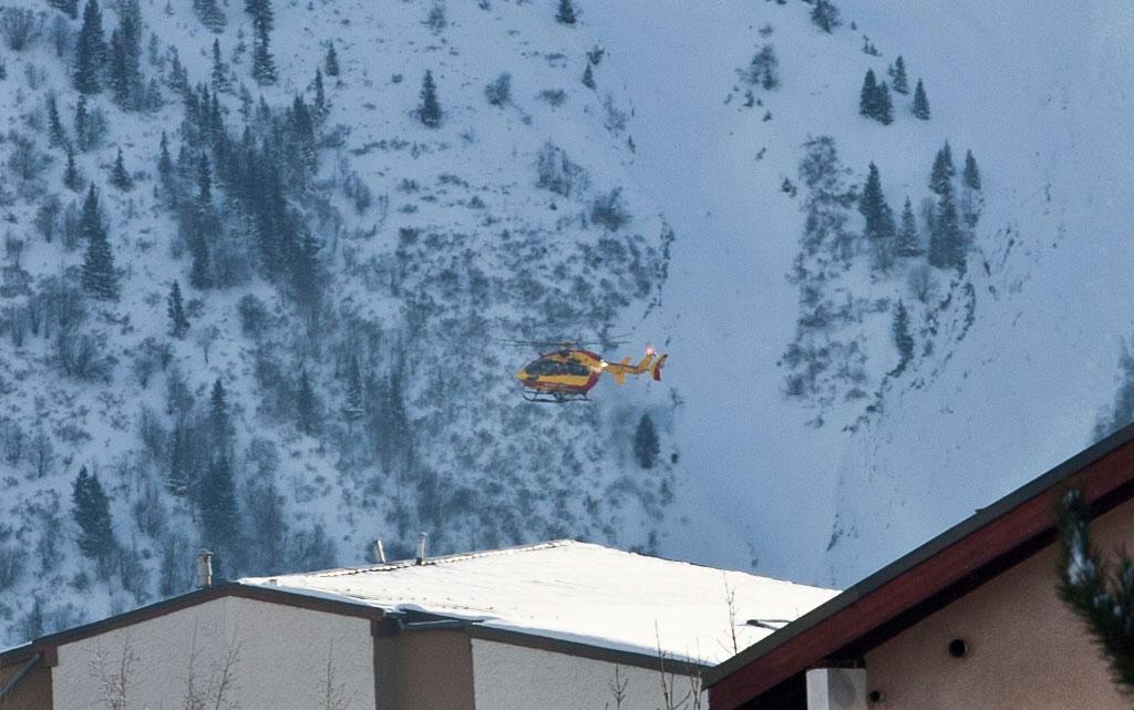 Räddningshelikopter i Les Deux Alpes.