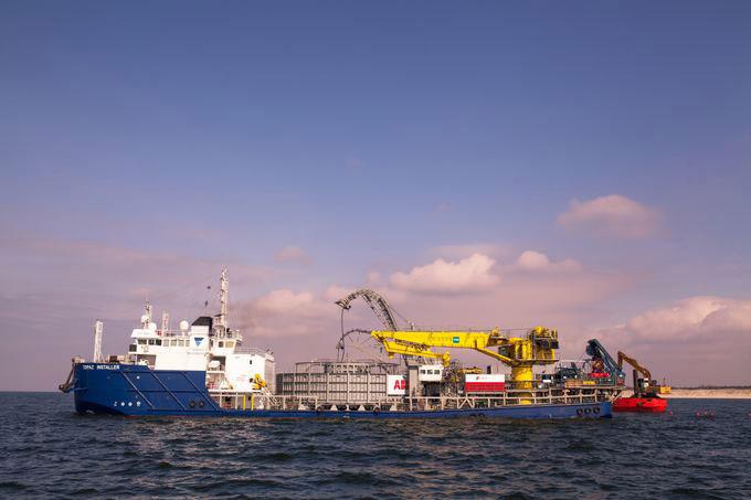 Undervattenskabeln Nordbalt byggs för att trygga elförsörjningen mellan Baltikum och Sverige.