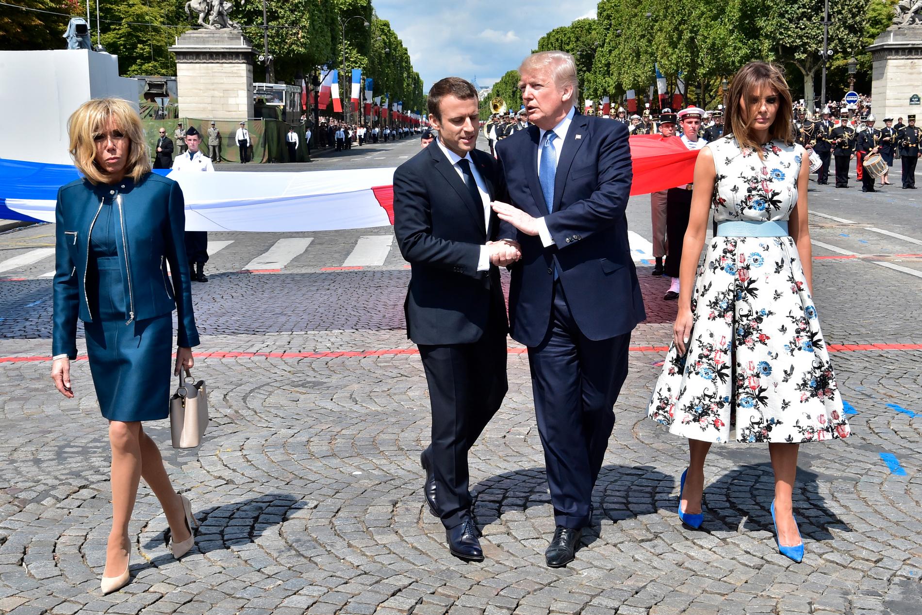 Trumps handskakning med Macron blev en snackis.