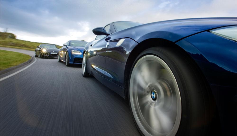 Tre värstingar på vägen – BMW Z4, Audi TTRS och Nissan 370Z.