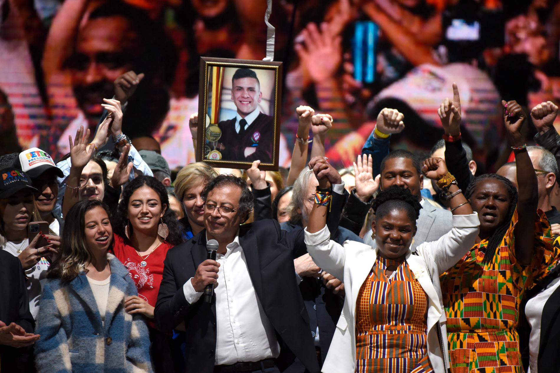 I Colombia blev en före detta gerillakrigare, Gustavo Petro, i helgen vald till president.