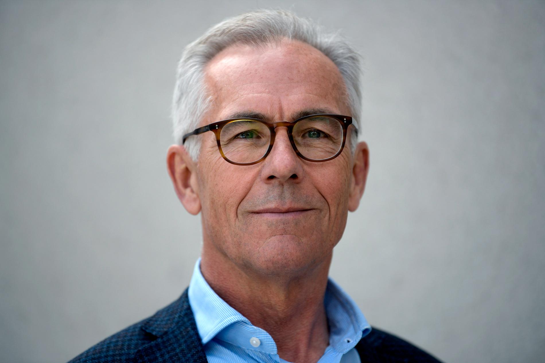 Jan Albert, professor, överläkare Institutionen för mikrobiologi, tumör-och cellbiologi, Karolinska Institutet.